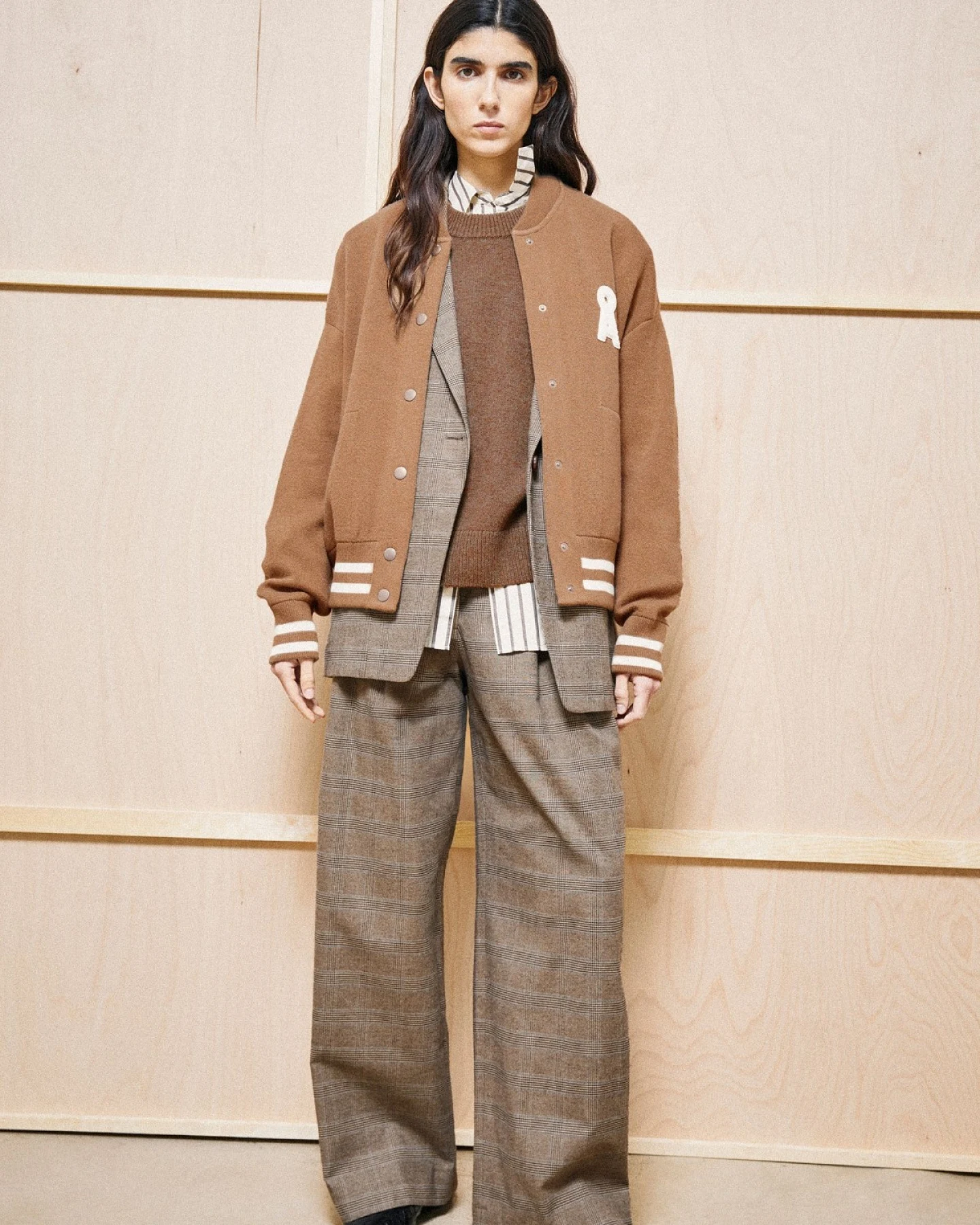 Hose Check Wide Pleated Beige – Ansicht 5