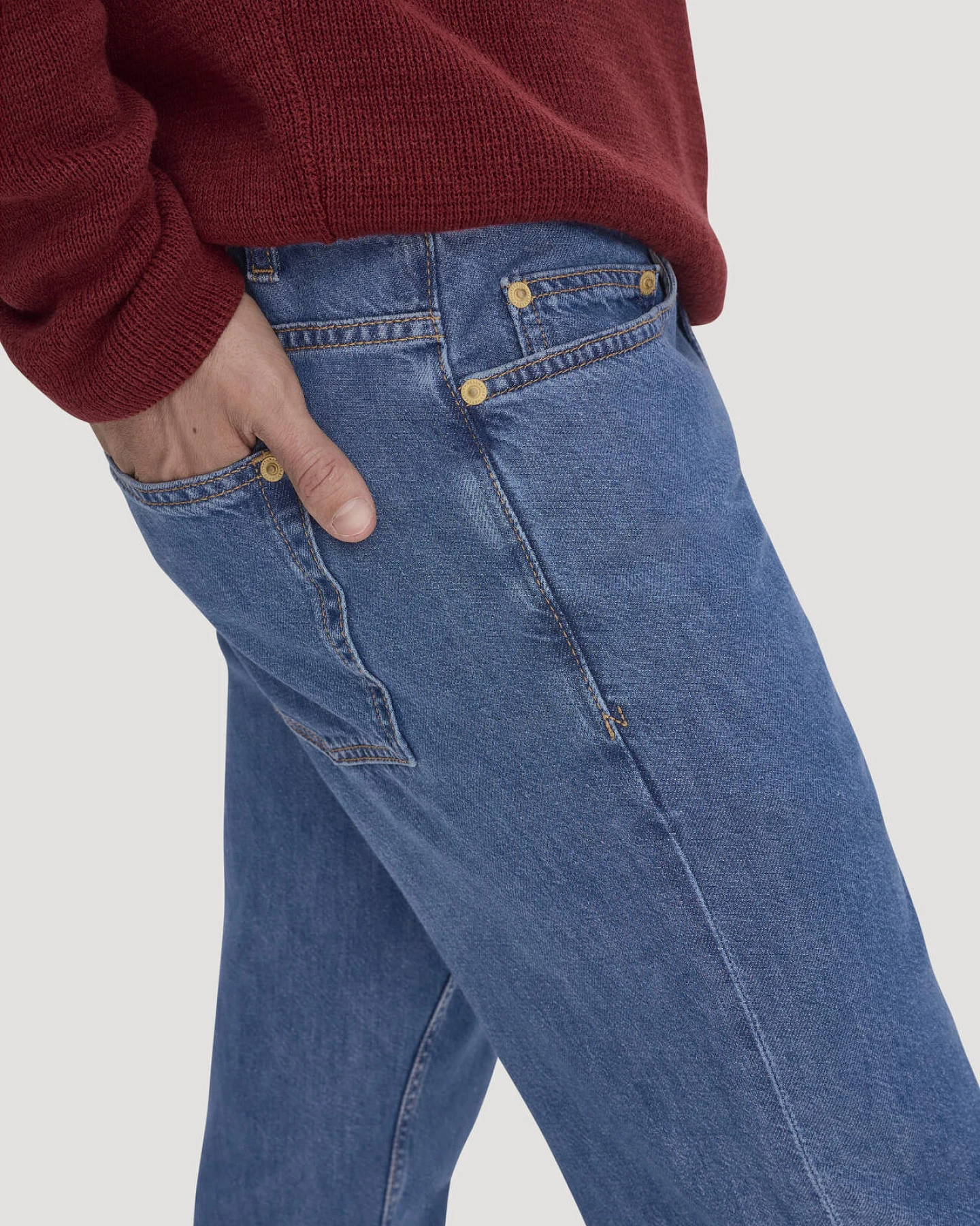 hessnatur Herren Jeans BEN Regular Straight aus Bio-Denim mit TENCEL™ Lyocell und Leinen - blau - Größe 32/34 – Ansicht 3