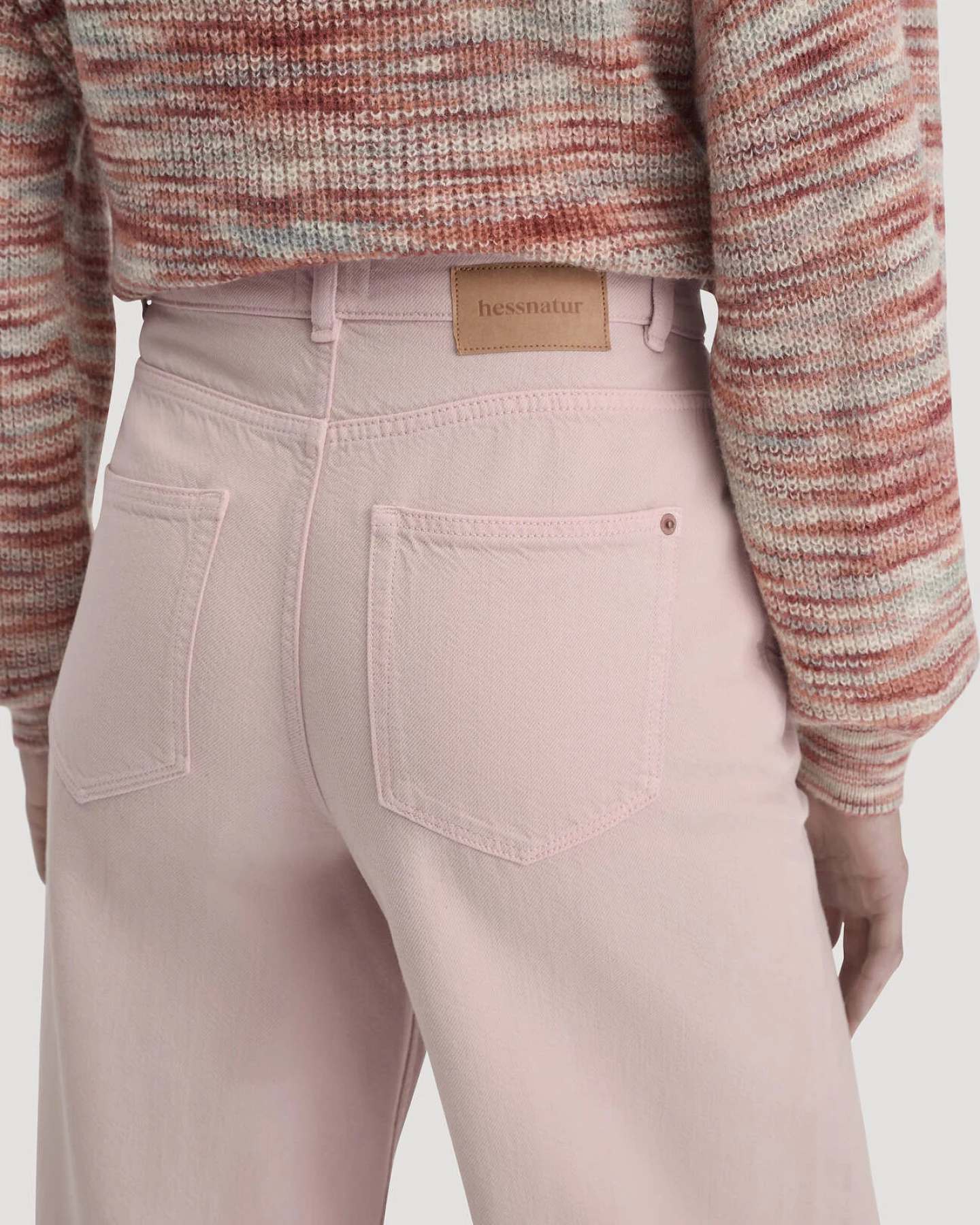 hessnatur Damen Jeans VONNA Super Wide Leg aus Bio-Baumwolle mit TENCEL™ Lyocell - rosa - Größe 30/34 – Ansicht 3