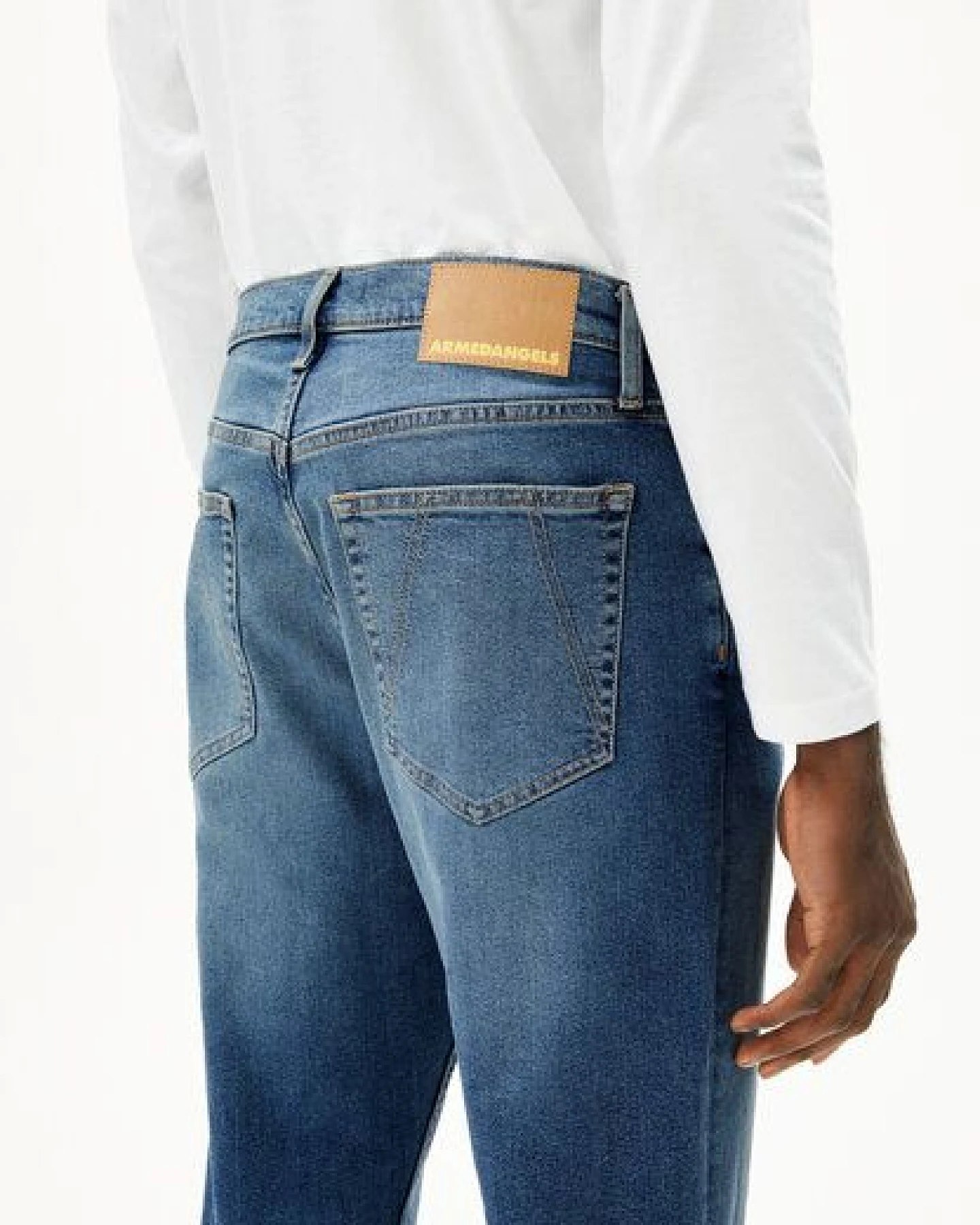 ARMEDANGELS AARJO TARPA Herren Tapered Jeans recycelter Baumwoll Mix Comfort Stretch – Ansicht 3