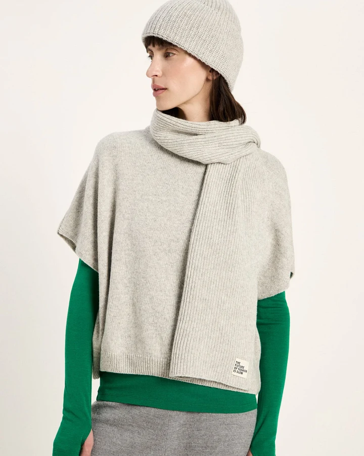 Grey Mel.