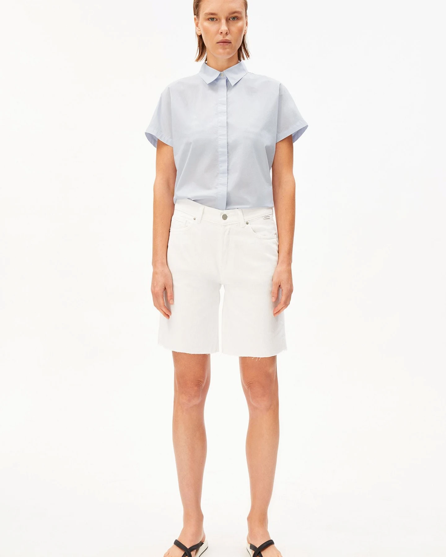 ARMEDANGELS Jeans- Shorts THALINAA – Ansicht 5