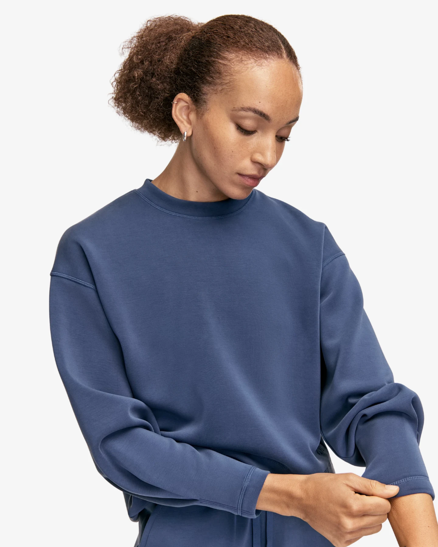 Casall Peachy Crew Neck - Blue Shadow L – Ansicht 5