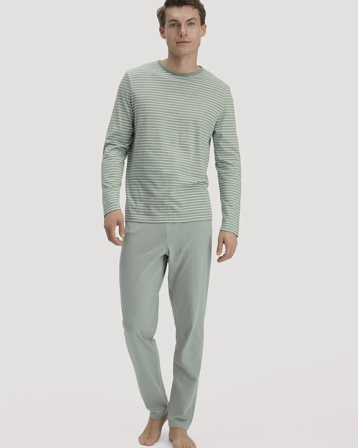 hessnatur Herren Pyjama PURE COTTON aus Bio-Baumwolle - grün - Größe 46