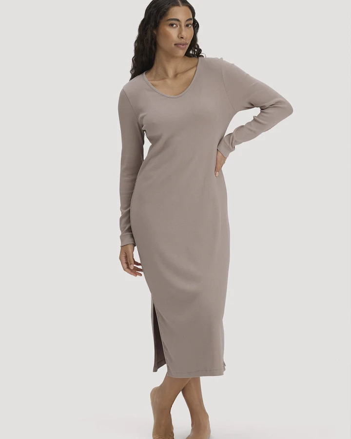 hessnatur Damen Nachthemd SOFT RIB aus Bio-Baumwolle - beige - Größe 40