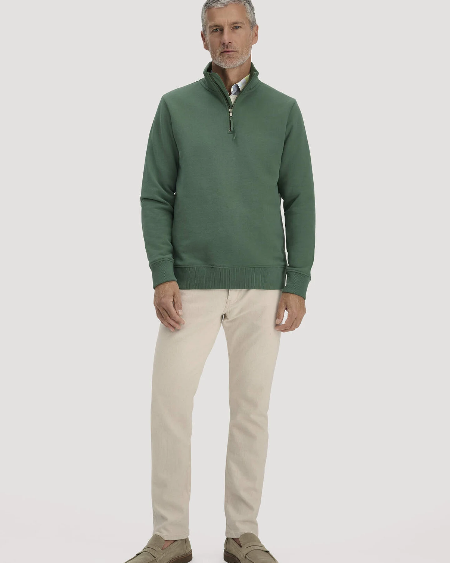 hessnatur Herren Sweat Troyer Regular BETTER RECYCLING aus Bio-Baumwolle - grün - Größe XXL – Ansicht 2