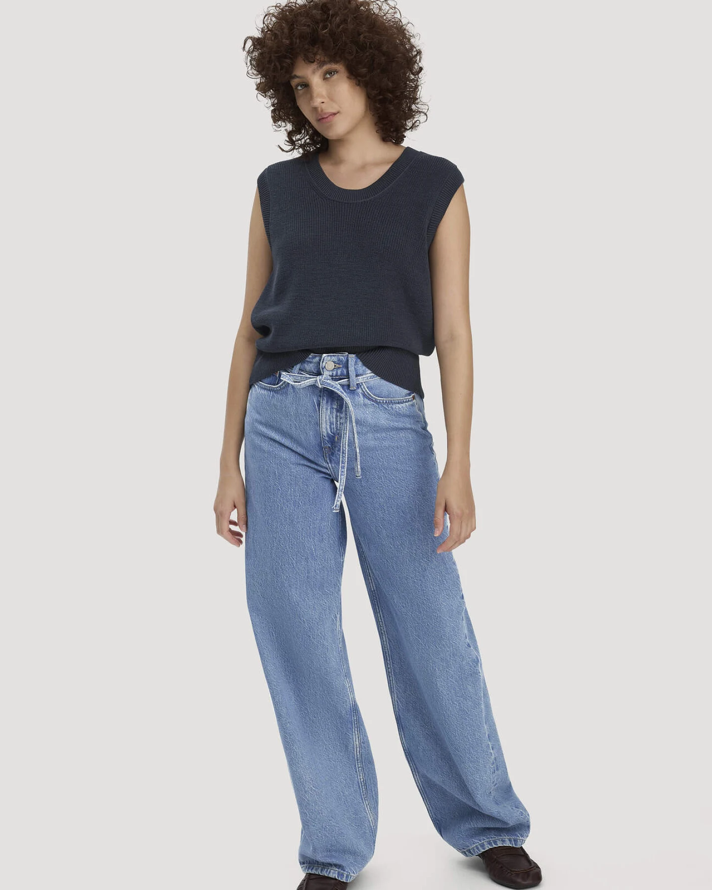 hessnatur Damen Strick Top Regular aus Bio-Baumwolle - blau - Größe M – Ansicht 2