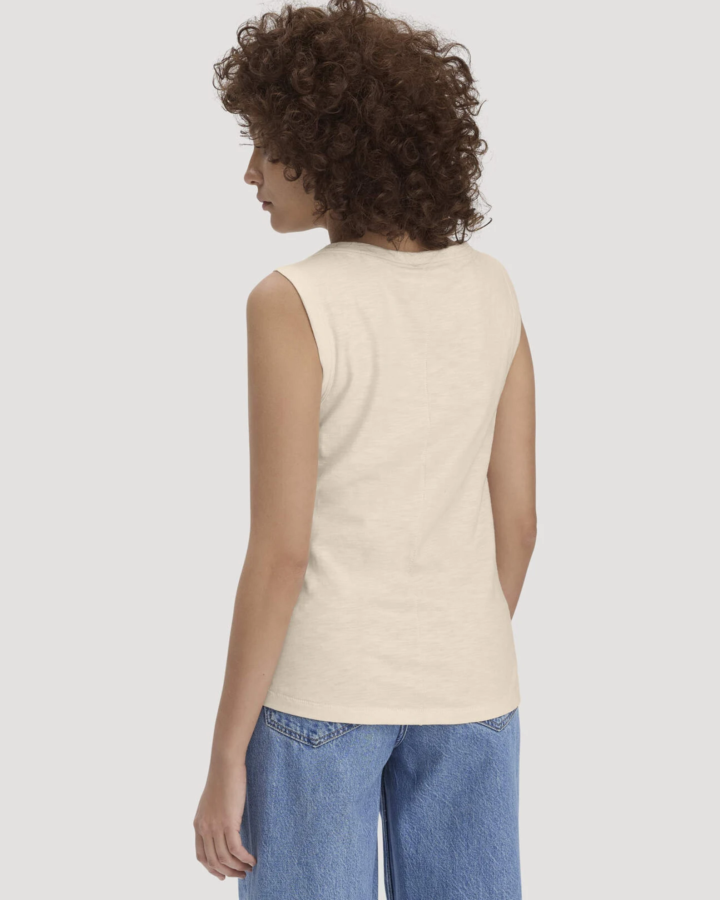 hessnatur Damen Light Slub Jersey Top Regular aus Bio-Baumwolle - natur - Größe 40 – Ansicht 3