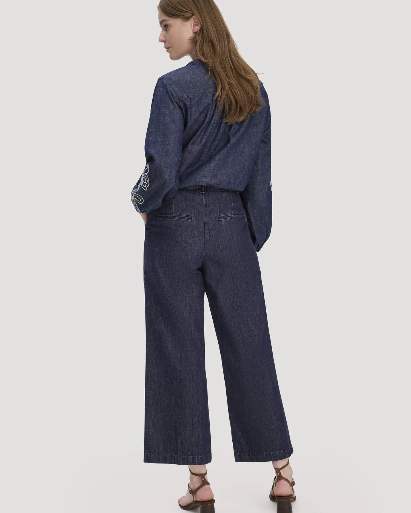 hessnatur Damen Jeans ENNELIE Culotte Wide Leg aus Bio-Denim mit Kapok - blau - Größe 34/29 – Ansicht 2