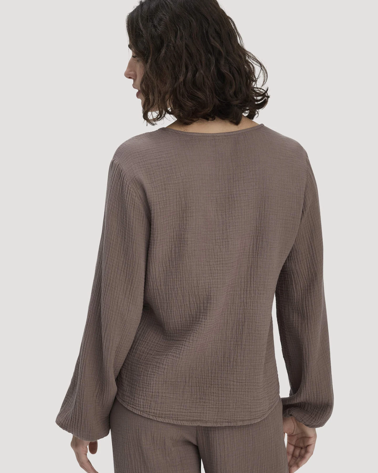 hessnatur Damen Musselin Bluse Relaxed aus Bio-Baumwolle - braun - Größe 38 – Ansicht 3