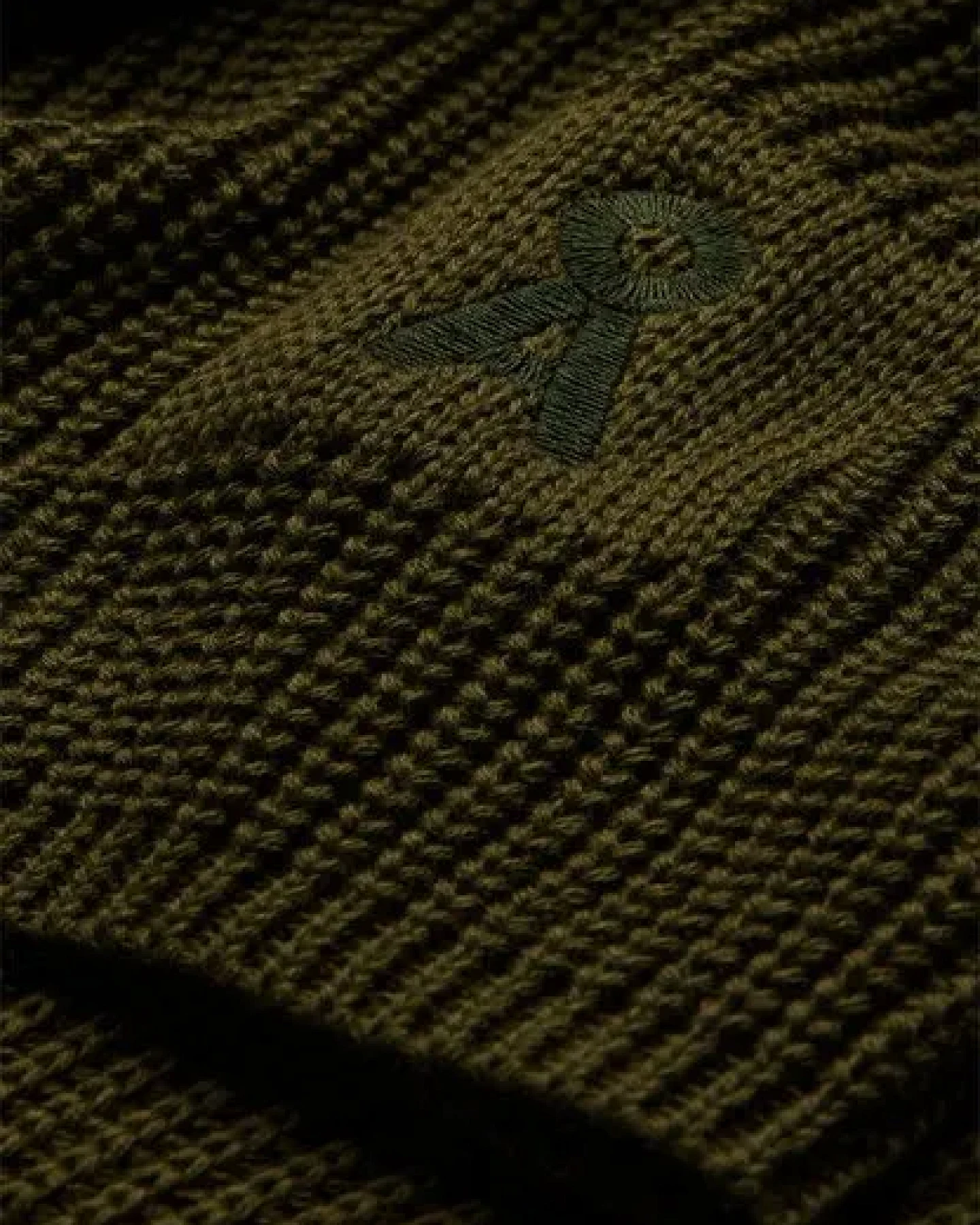 ARMEDANGELS ICONIC Å CLAASAS Unisex Schal aus Bio-Baumwolle – Ansicht 4