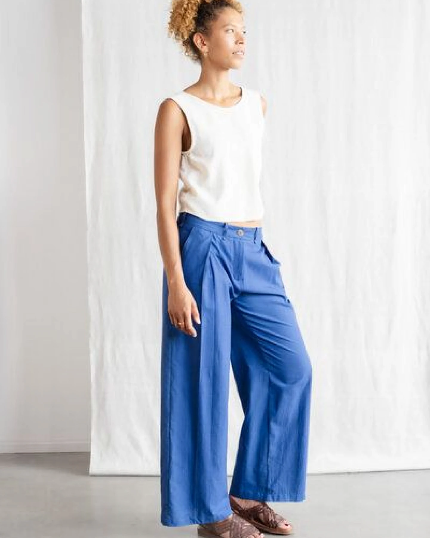 Jyoti - Fair Works Bio-Baumwoll Hose Meghana – Ansicht 3