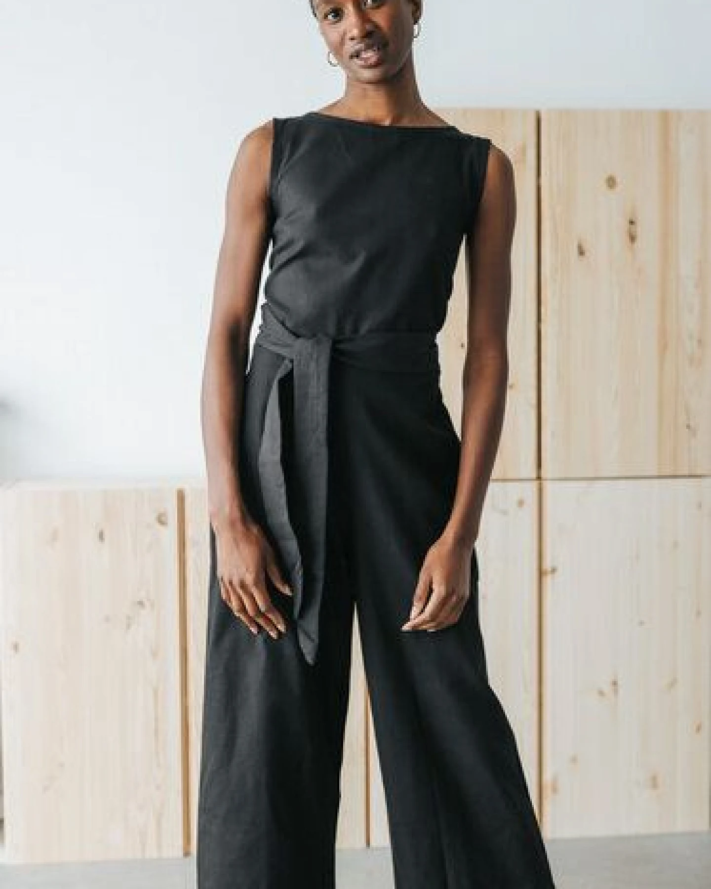 Jyoti - Fair Works Hanf/ Tencel Jumpsuit Anusha Schwarz – Ansicht 2