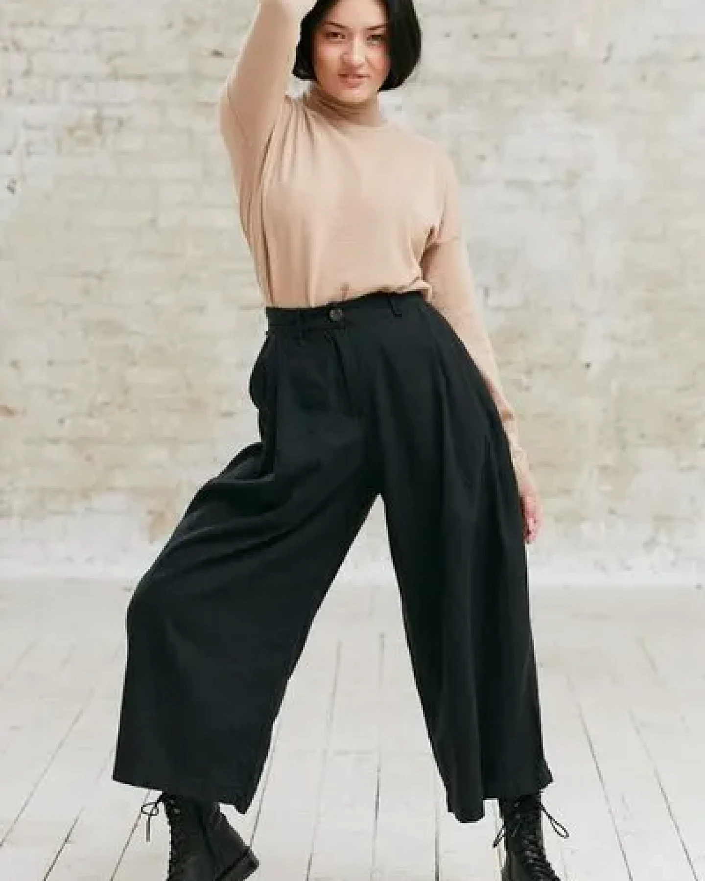 Jyoti - Fair Works Hanf/Tencel Culotte Awasi Schwarz – Ansicht 4