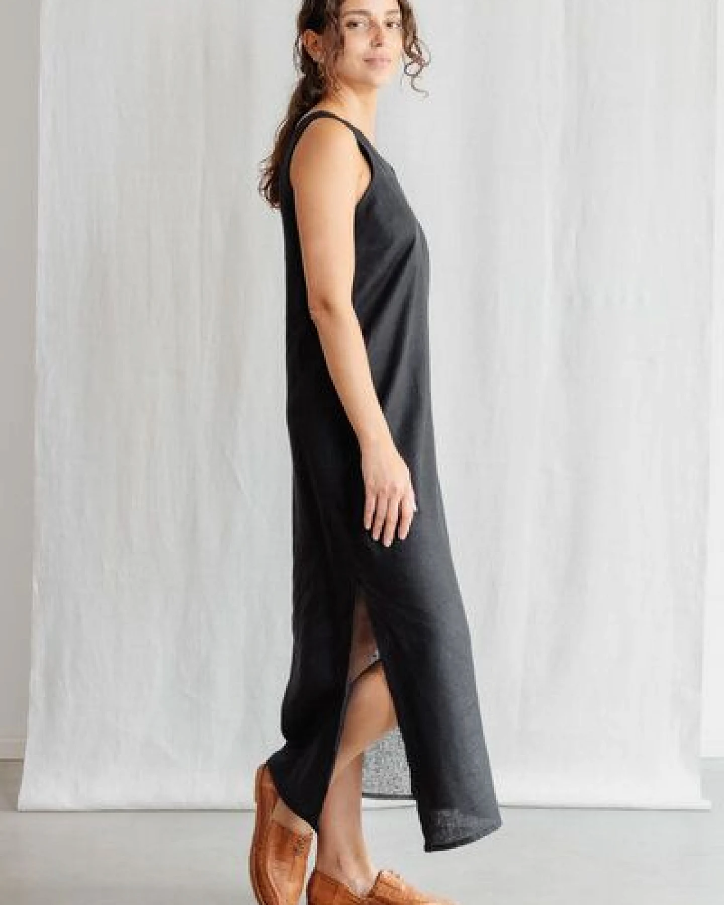 Jyoti - Fair Works Hanf/Tencel Midikleid Arohi – Ansicht 3