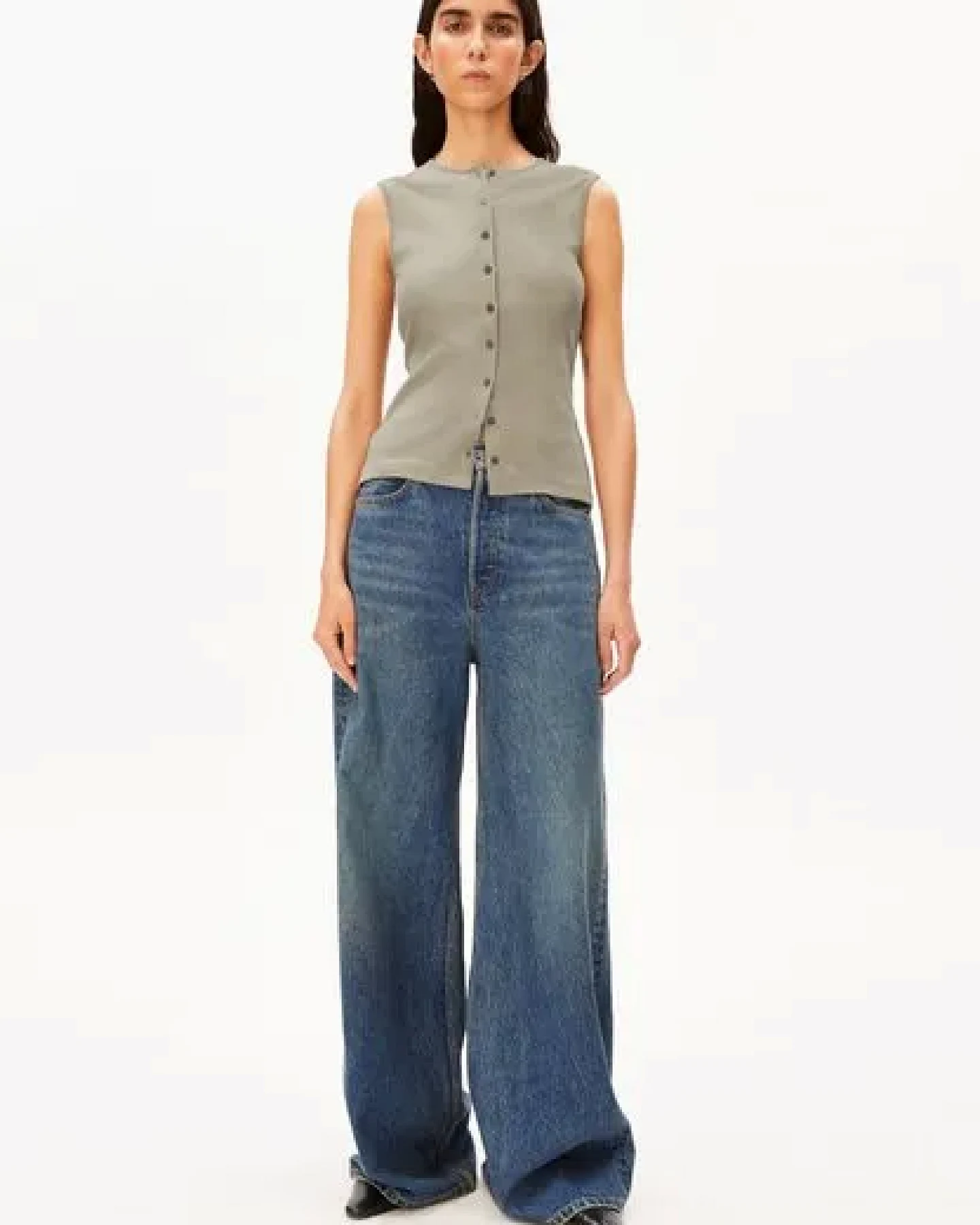 ARMEDANGELS RIB BUTTON Damen Top aus Bio-Baumwoll Mix – Ansicht 4