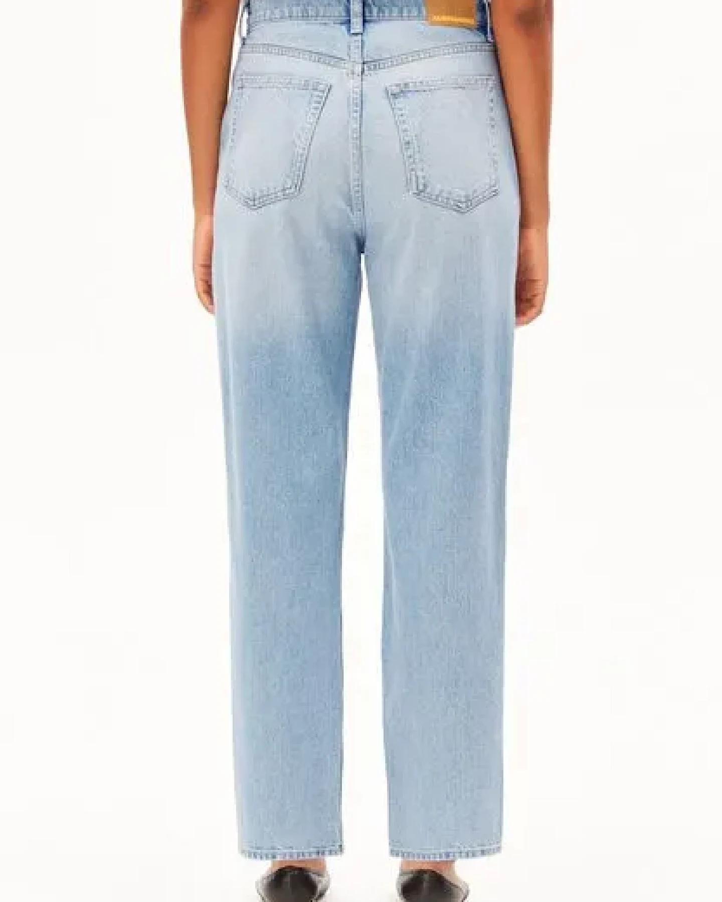 ARMEDANGELS AAIKALA Damen Straight Jeans High Waist aus recycelter Baumwolle – Ansicht 2