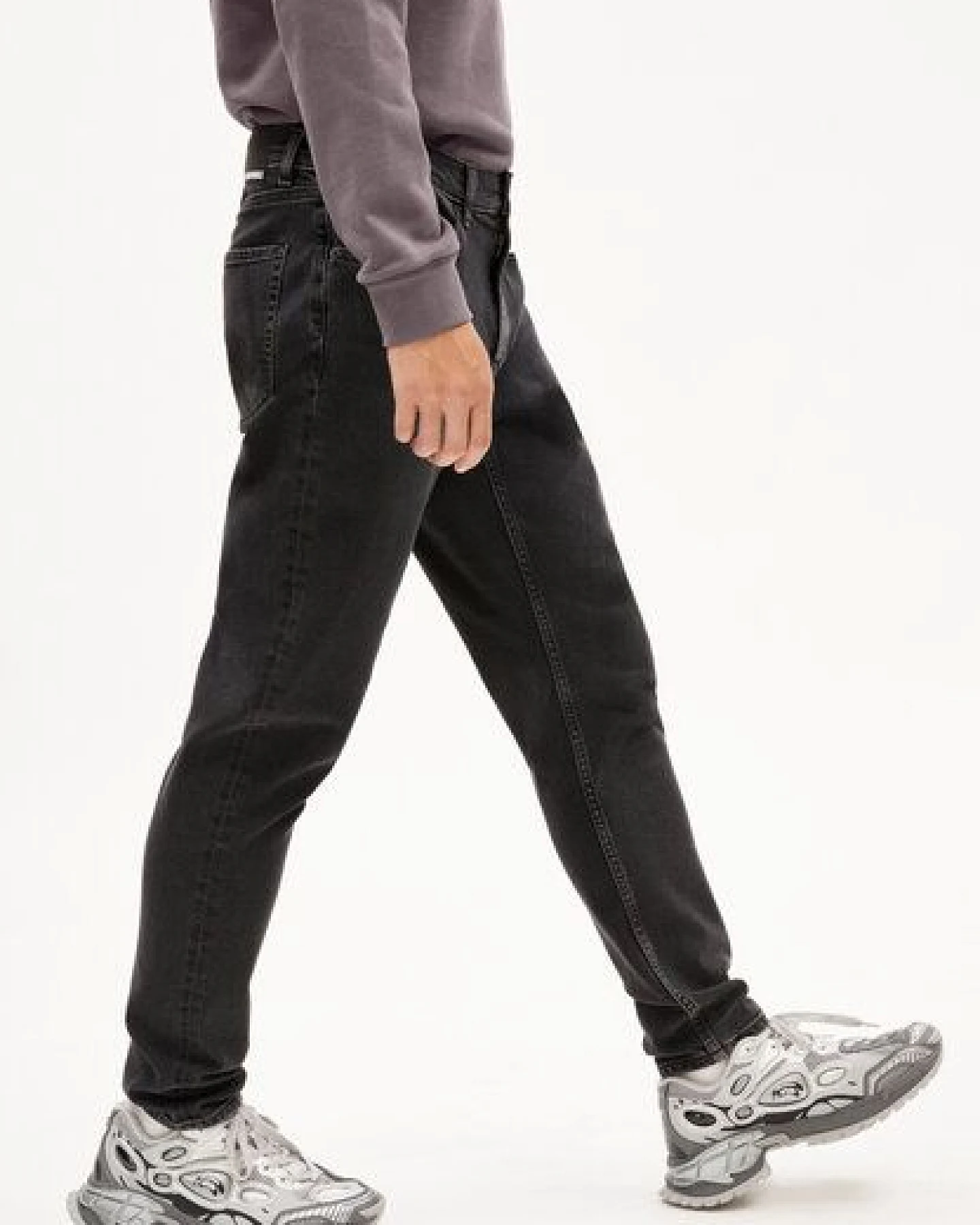 ARMEDANGELS AARJO TARPA Herren Tapered Jeans recycelter Baumwoll Mix Comfort Stretch – Ansicht 4