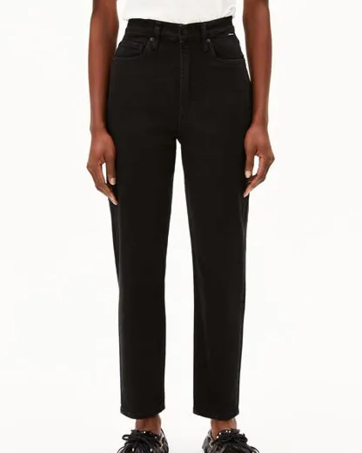 ARMEDANGELS MAIRAA Damen Mom Jeans recycelter Baumwoll Mix Comfort Stretch