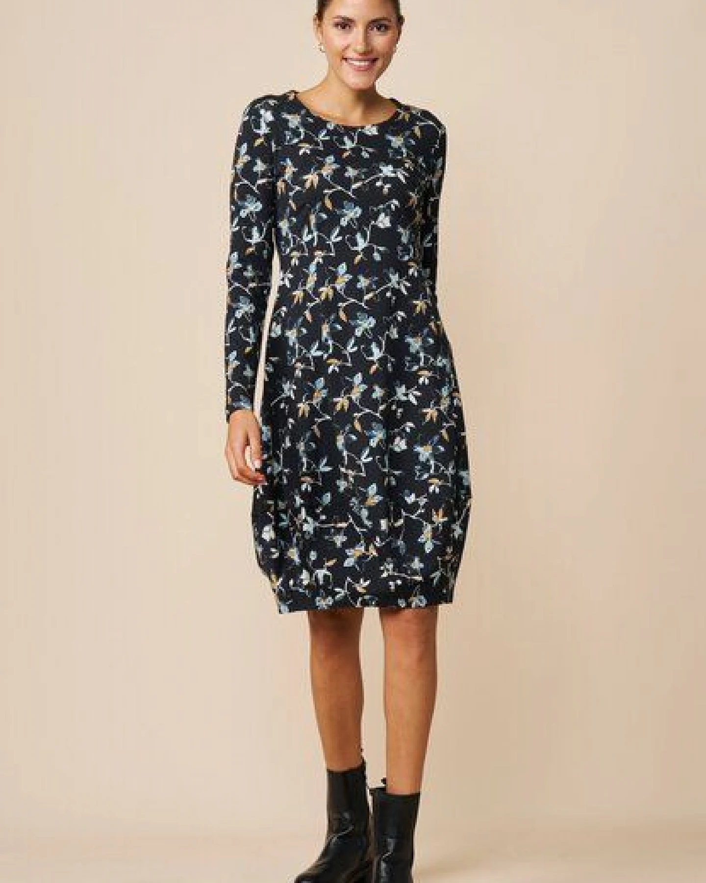 LANA Organic Kleid, Modell Miju – Ansicht 2