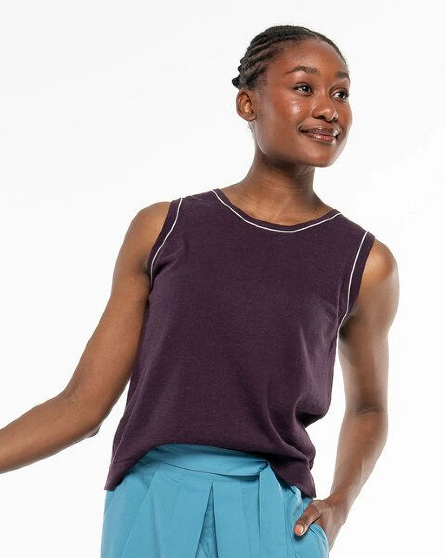Alma & Lovis Leichtes Feinstrick-Top aus Leinen-Cotton-Mix – Ansicht 3