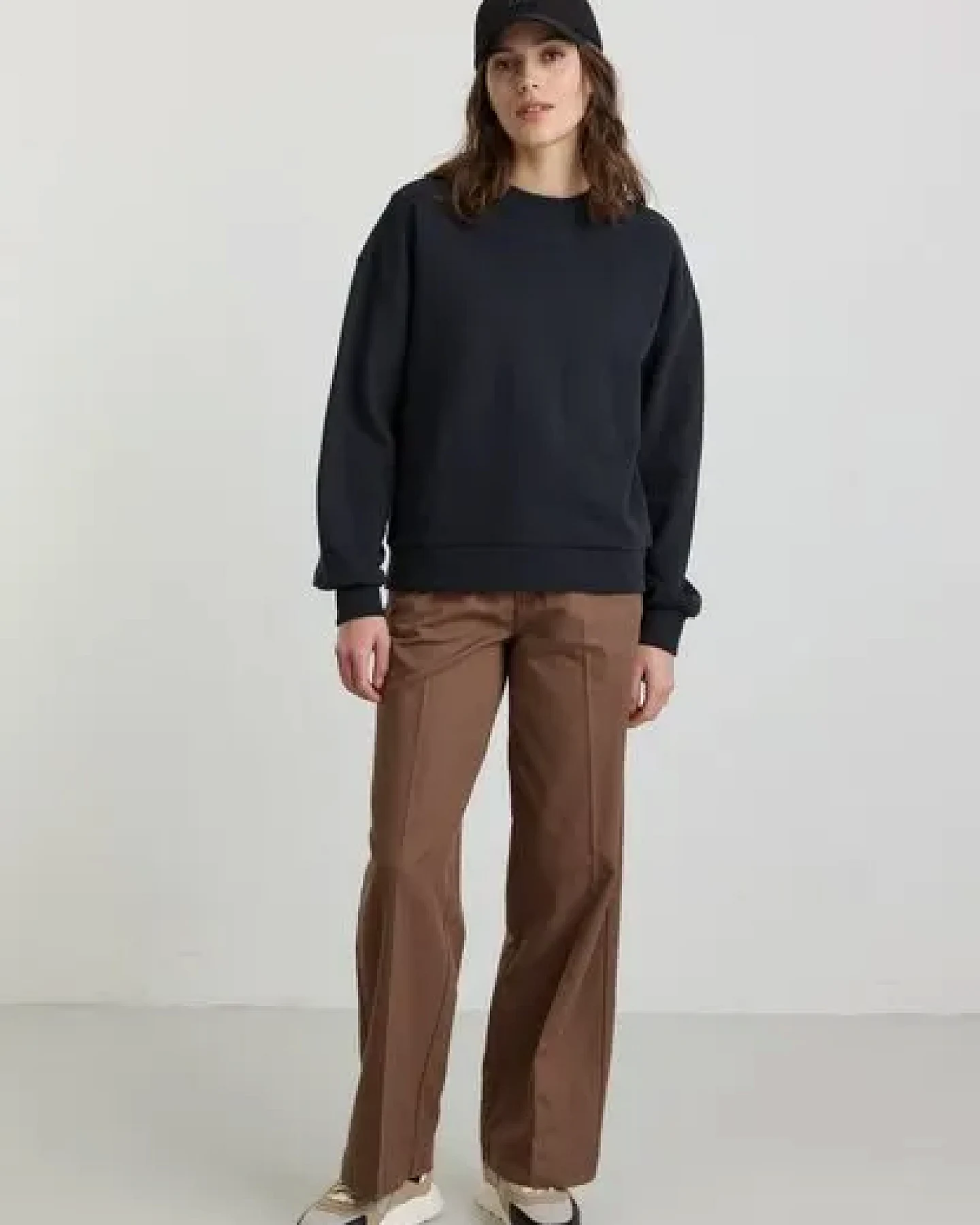 Damen Sweatshirt aus Bio-Baumwolle - NERINE - recolution – Ansicht 2