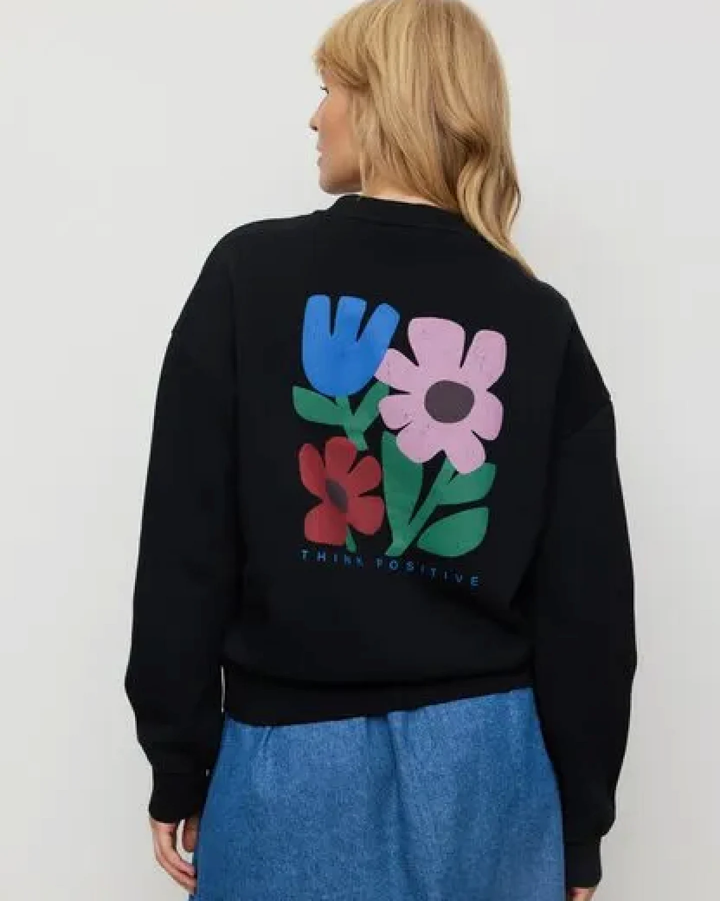 Damen Sweatshirt aus Bio-Baumwolle - NERINE THINK POSITIVE - recolution – Ansicht 4