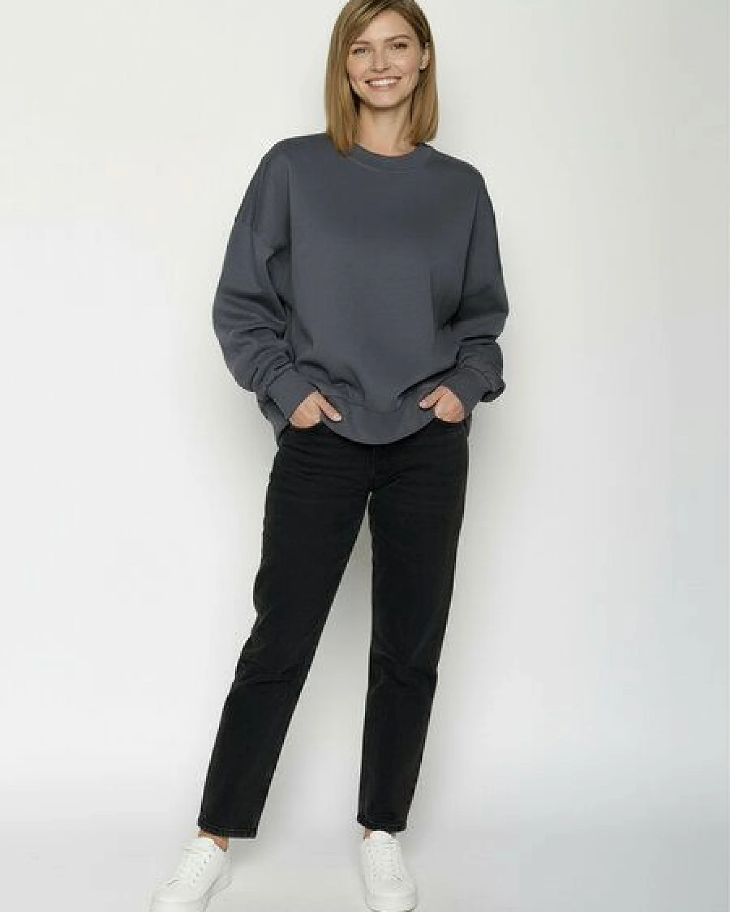 GREENBOMB Basic Core - Lässiges Sweatshirt aus Bio-Baumwolle / GOTS / Fair & Vegan – Ansicht 3
