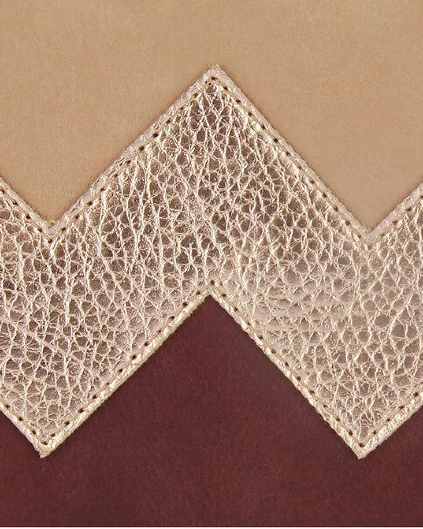 lille mus Zick-Zack-Clutch ZILIA mit Umhängekette – Ansicht 4