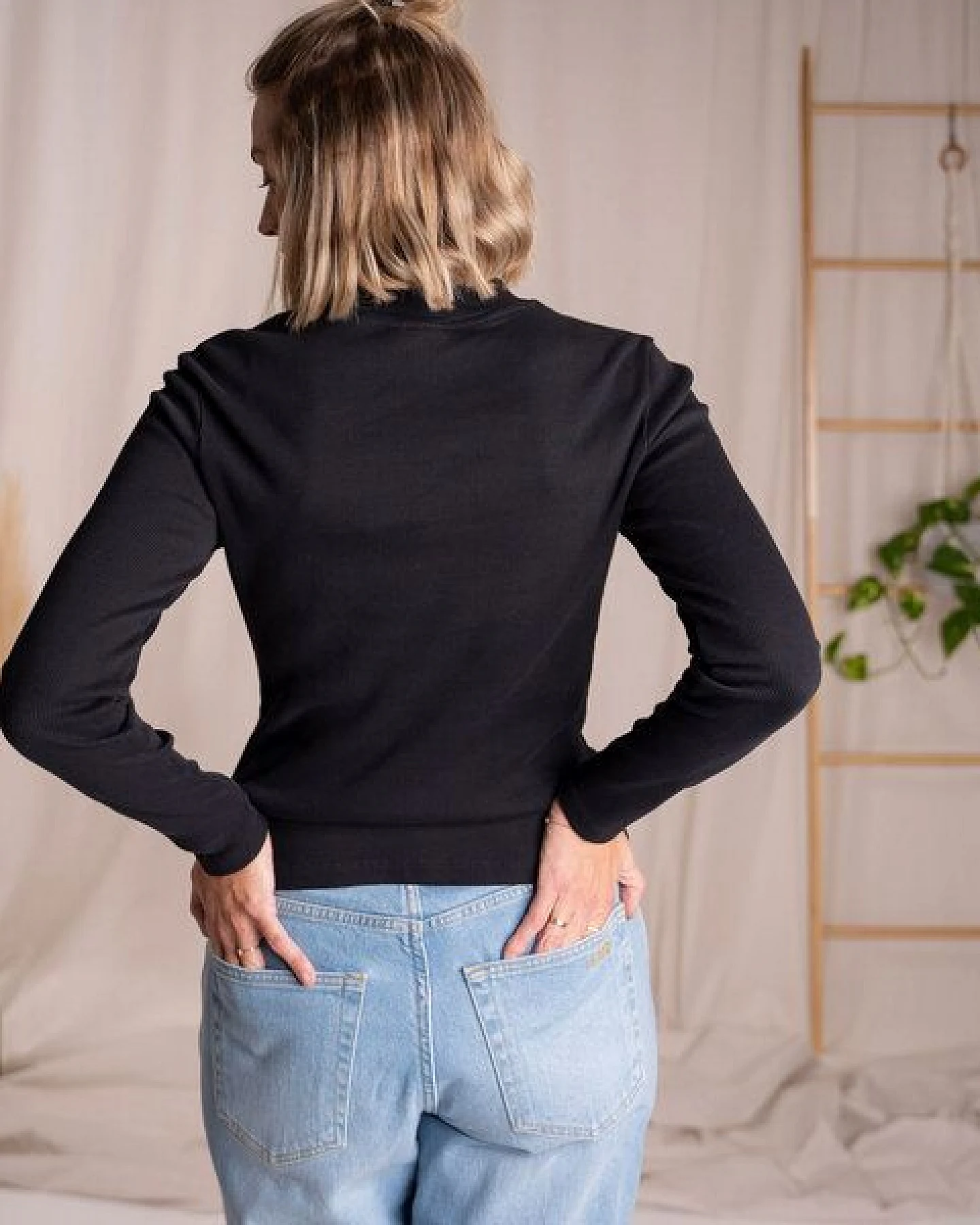 Vresh Clothing Viyola - Turtle Neck Longsleeve aus Biobaumwolle – Ansicht 3