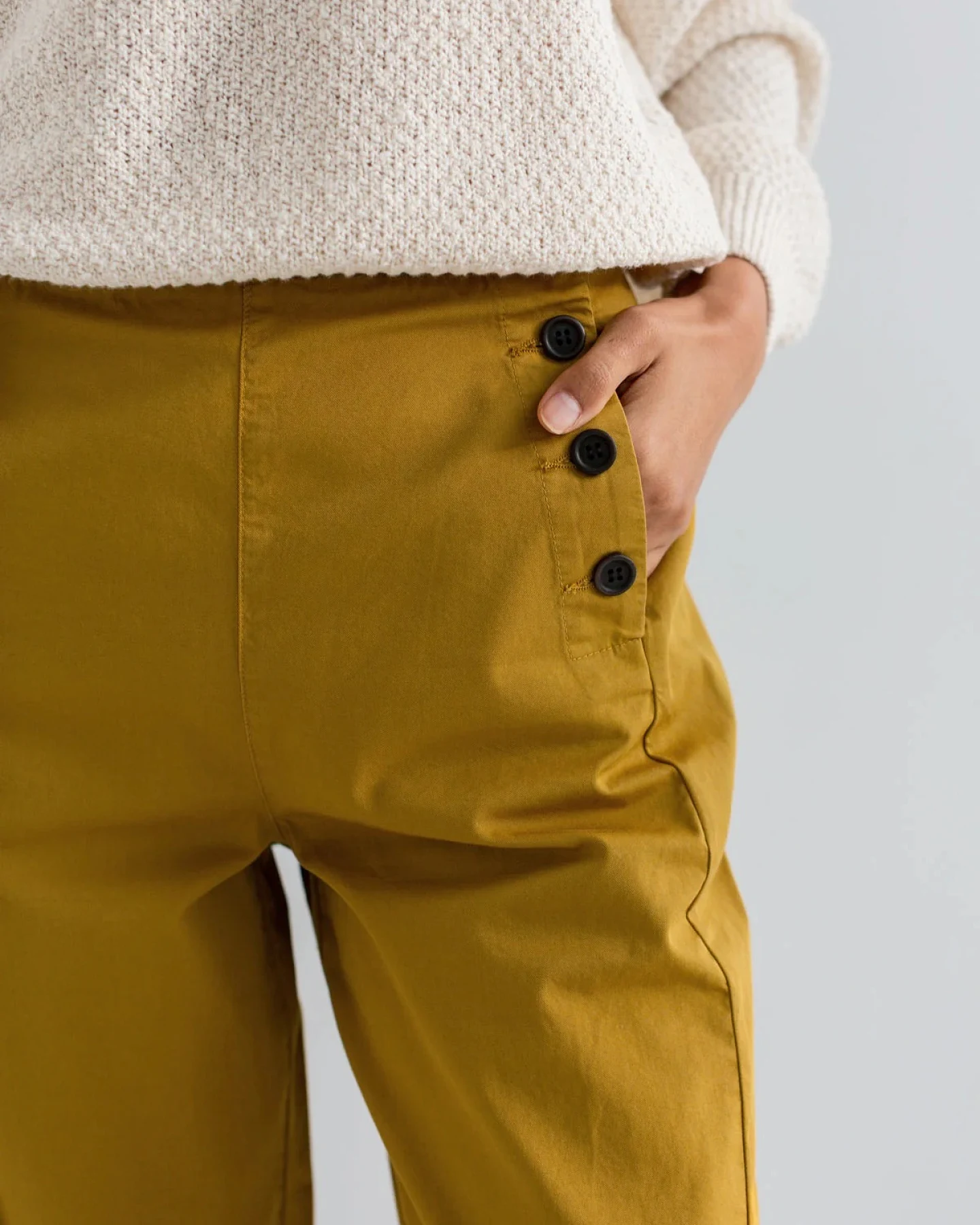 TWOTHIRDS Damen vegan Hose Ulva Senfgelb – Ansicht 2