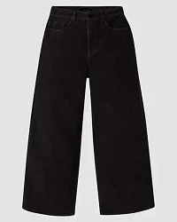 Black (Schwarz)