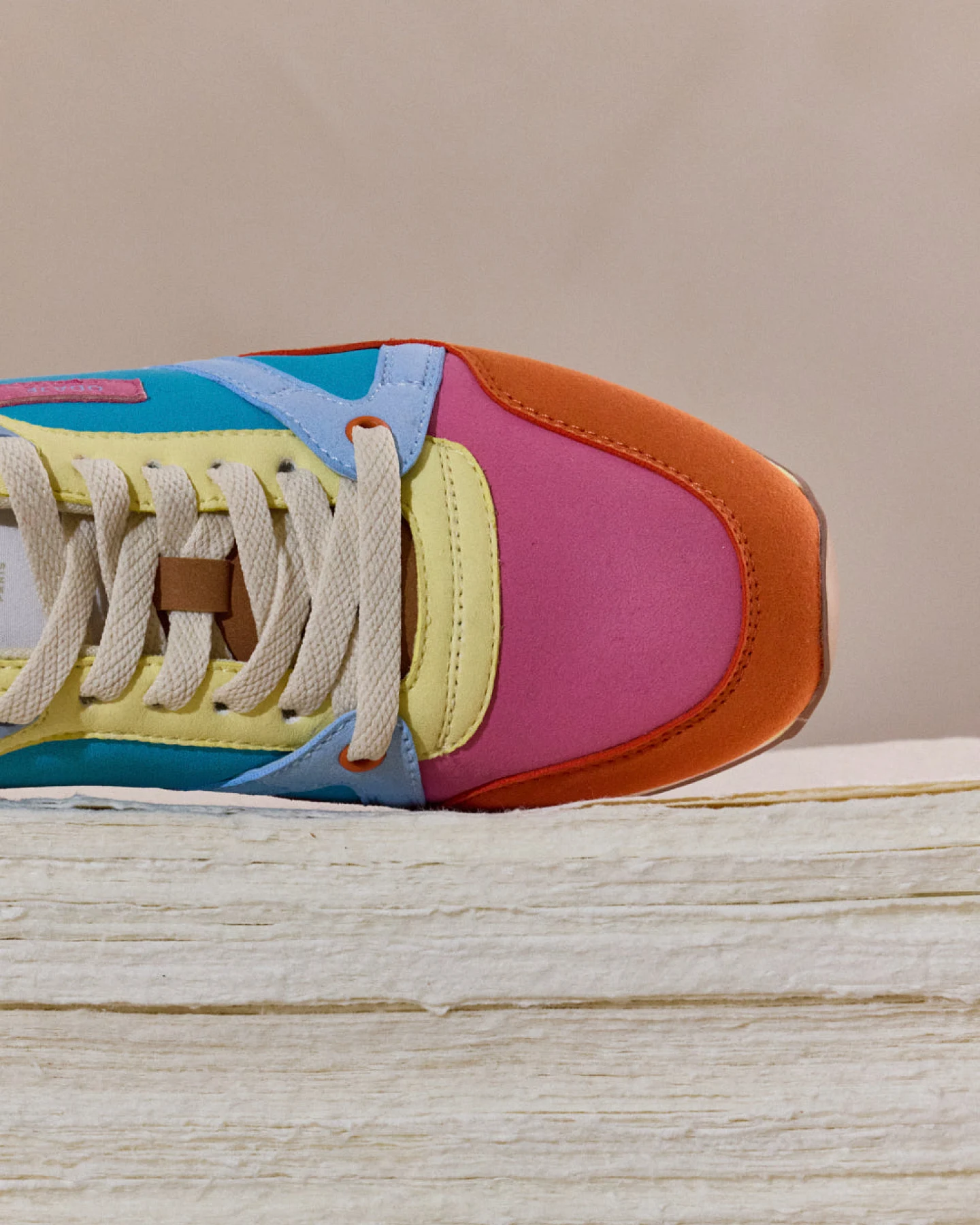 Odaje Damen vegan Sneaker Andrée Orange/Pink/Zitrone – Ansicht 2