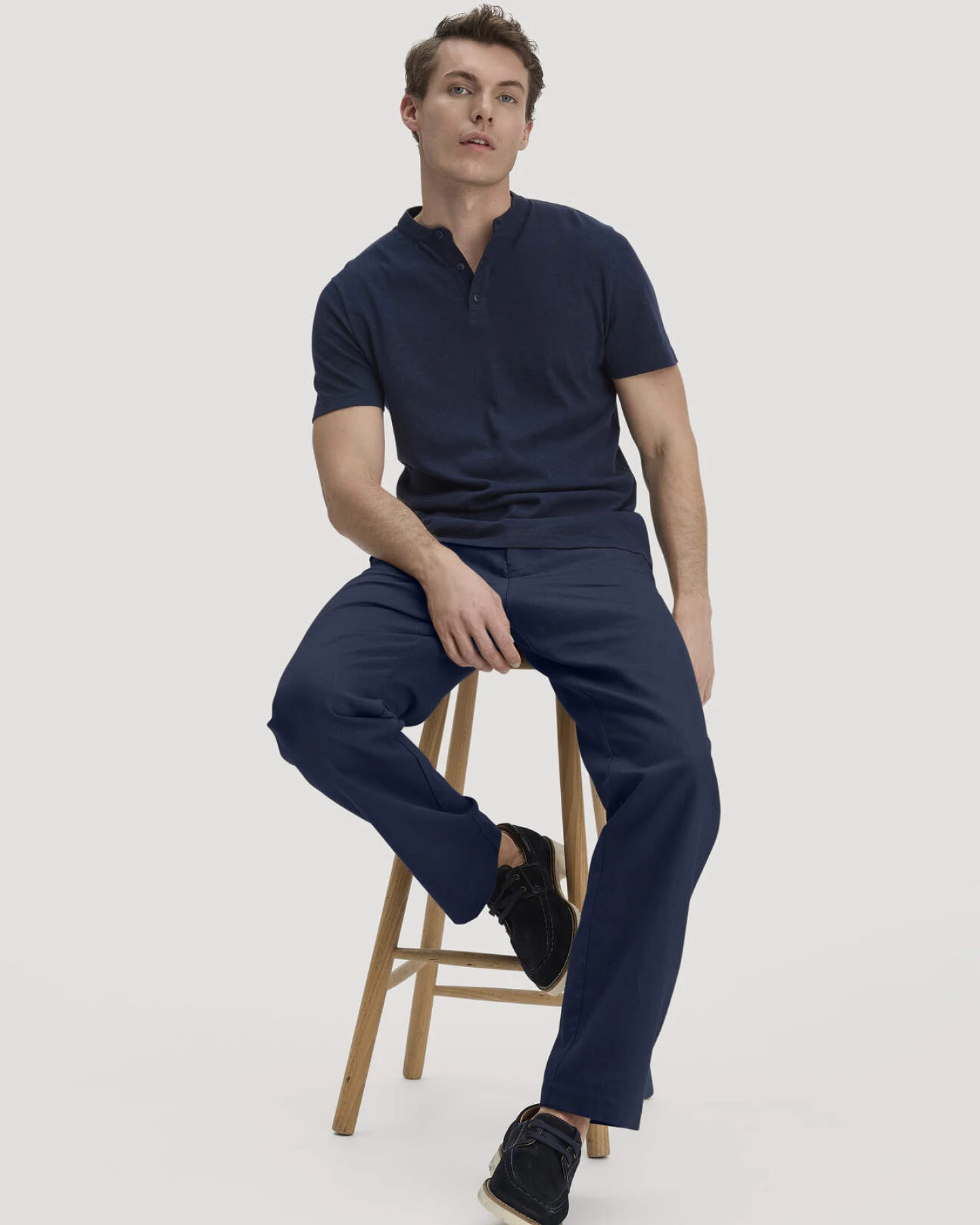 hessnatur Herren Hose ENEA Regular aus Bio-Baumwolle mit Leinen - blau - Größe 33/32 – Ansicht 4