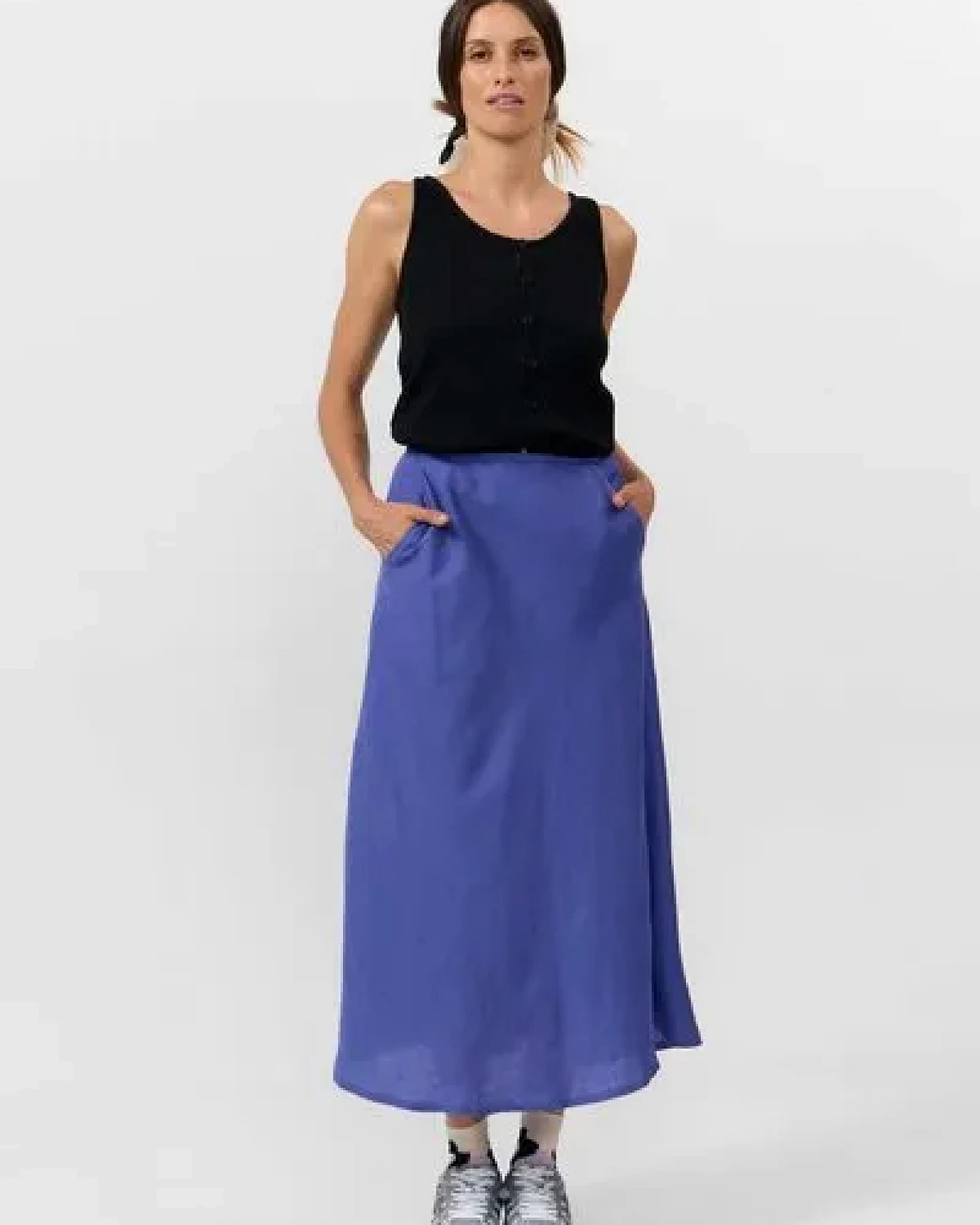 Suite13lab Damen-Midirock BELEN – Ansicht 2