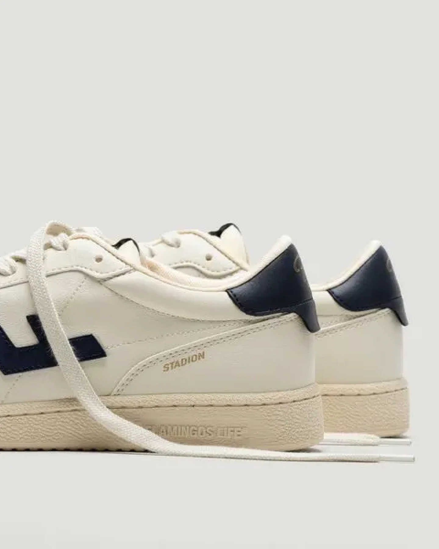 Flamingos' Life Sneaker - Stadion Indigo Cream – Ansicht 4