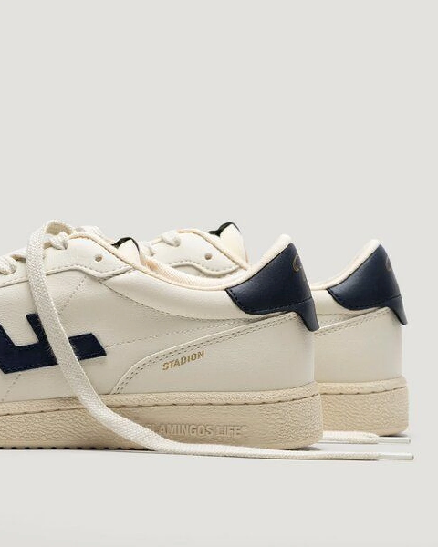 Flamingos' Life Sneaker - Stadion Indigo Cream – Ansicht 4