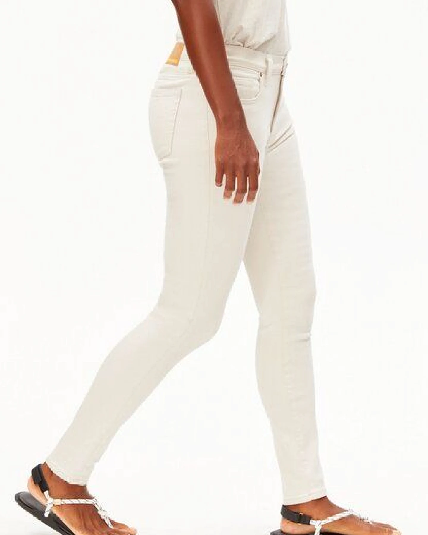 ARMEDANGELS TILLAA Damen Bio-Baumwoll-Mix X-Stretch – Ansicht 4