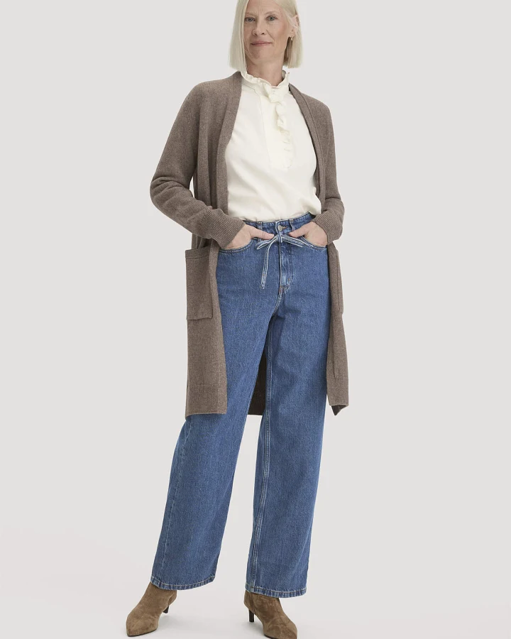 hessnatur Damen Strick Jacke Relaxed aus Bio-Merinowolle mit Bio-Baumwolle - braun - Größe XS