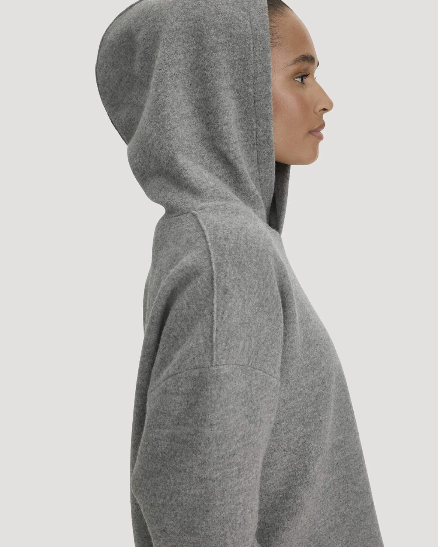 hessnatur Damen Pullover Oversize aus Bio-Merinowolle - grau - Größe S – Ansicht 4