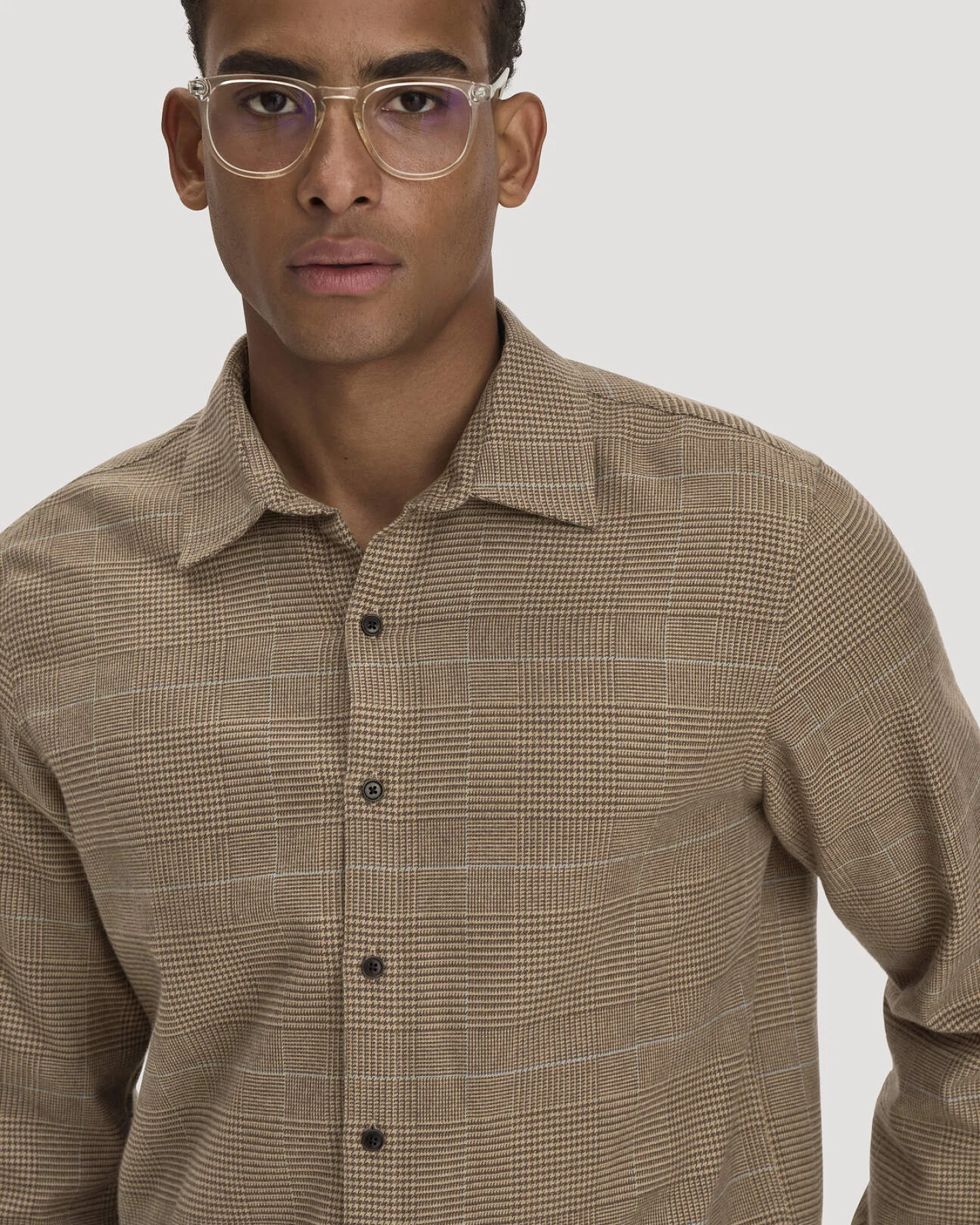 hessnatur Herren Flanell Karo Hemd Regular aus Bio-Baumwolle mit TENCEL™ Lyocell - braun - Größe XL (43/44) – Ansicht 4