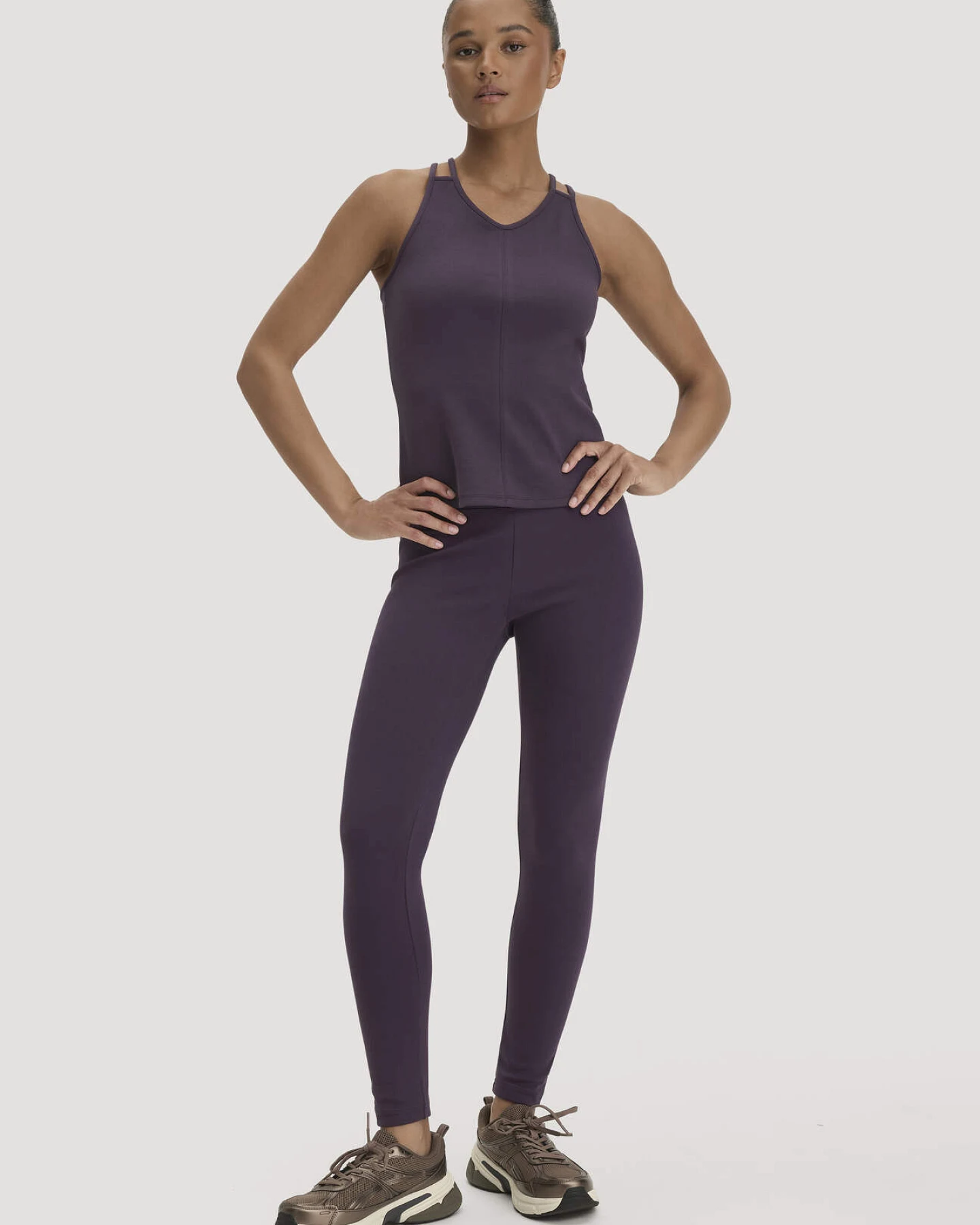 hessnatur Loungewear Top Fitted ACTIVE COMFORT aus Bio-Baumwolle - lila - Größe 44 – Ansicht 2