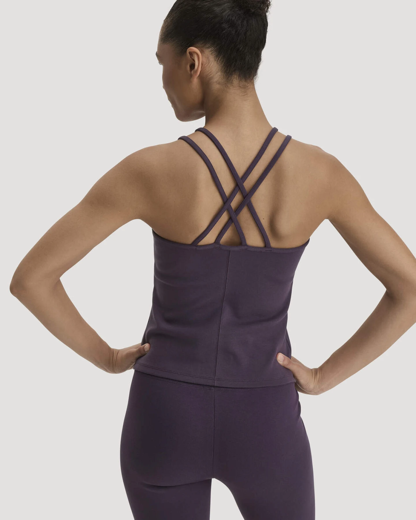 hessnatur Loungewear Top Fitted ACTIVE COMFORT aus Bio-Baumwolle - lila - Größe 44 – Ansicht 3