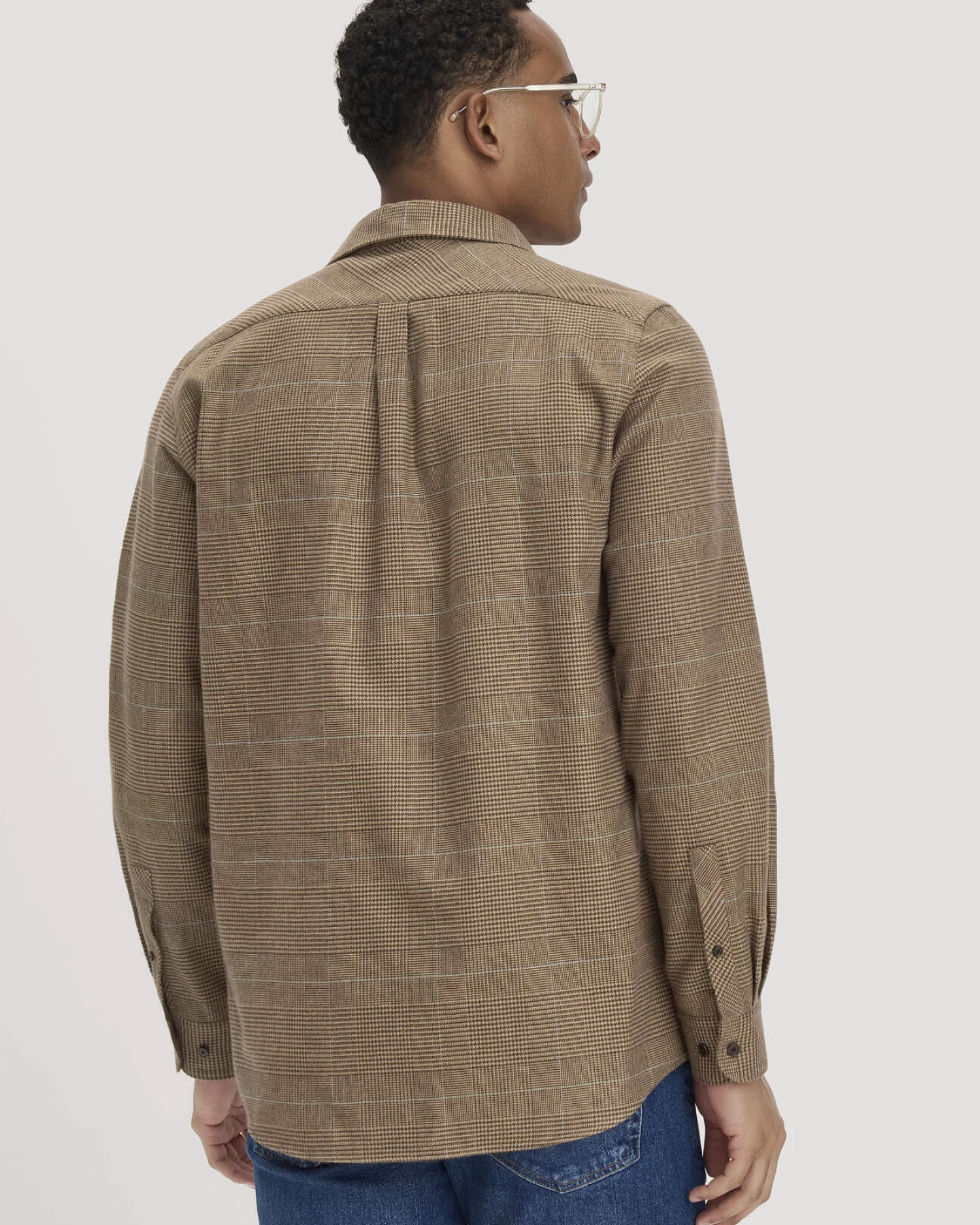 hessnatur Herren Flanell Karo Hemd Regular aus Bio-Baumwolle mit TENCEL™ Lyocell - braun - Größe M (39/40) – Ansicht 3