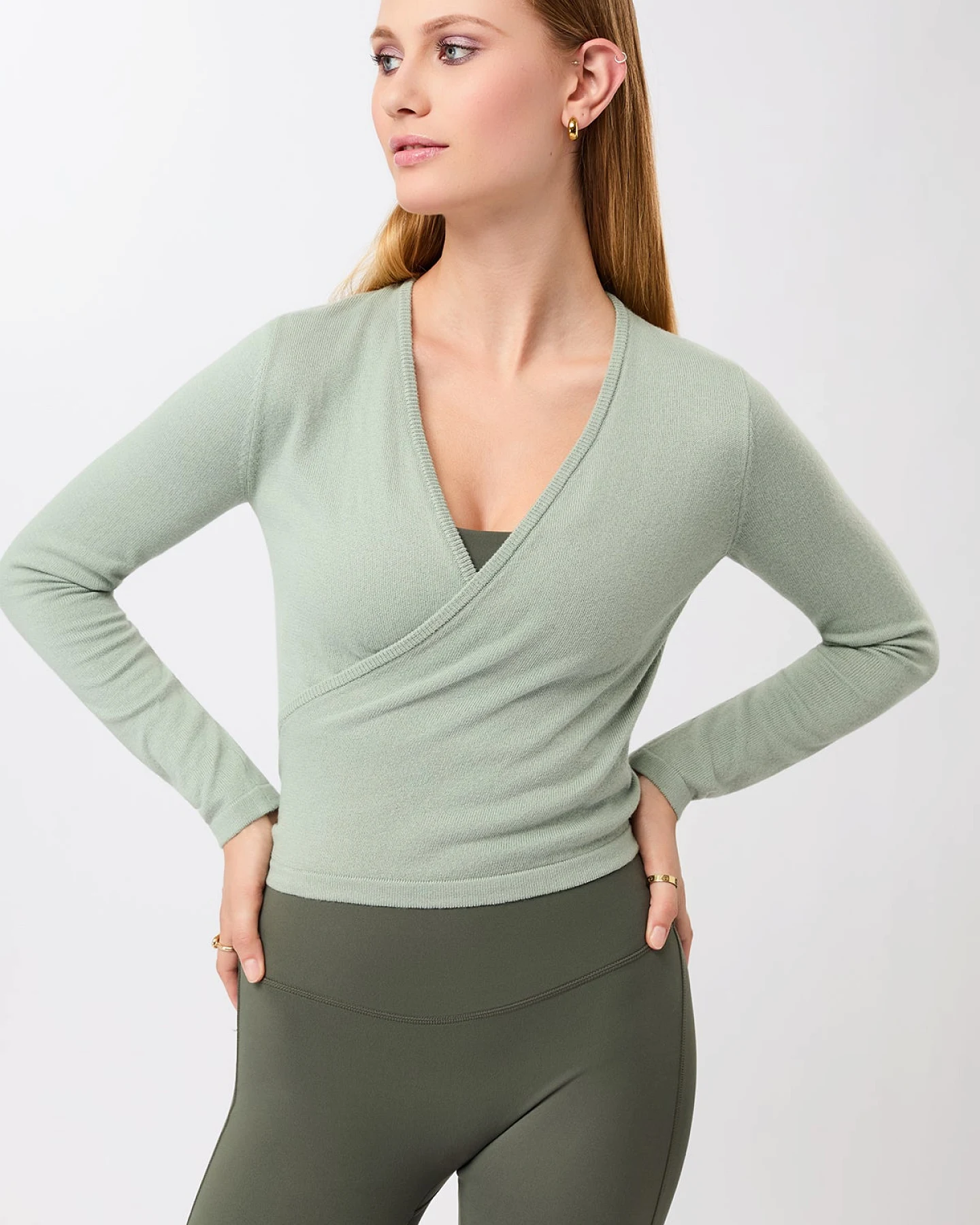 MANDALA Damen vegan Strickjacke Zum Umhängen Wüstengrün – Ansicht 2