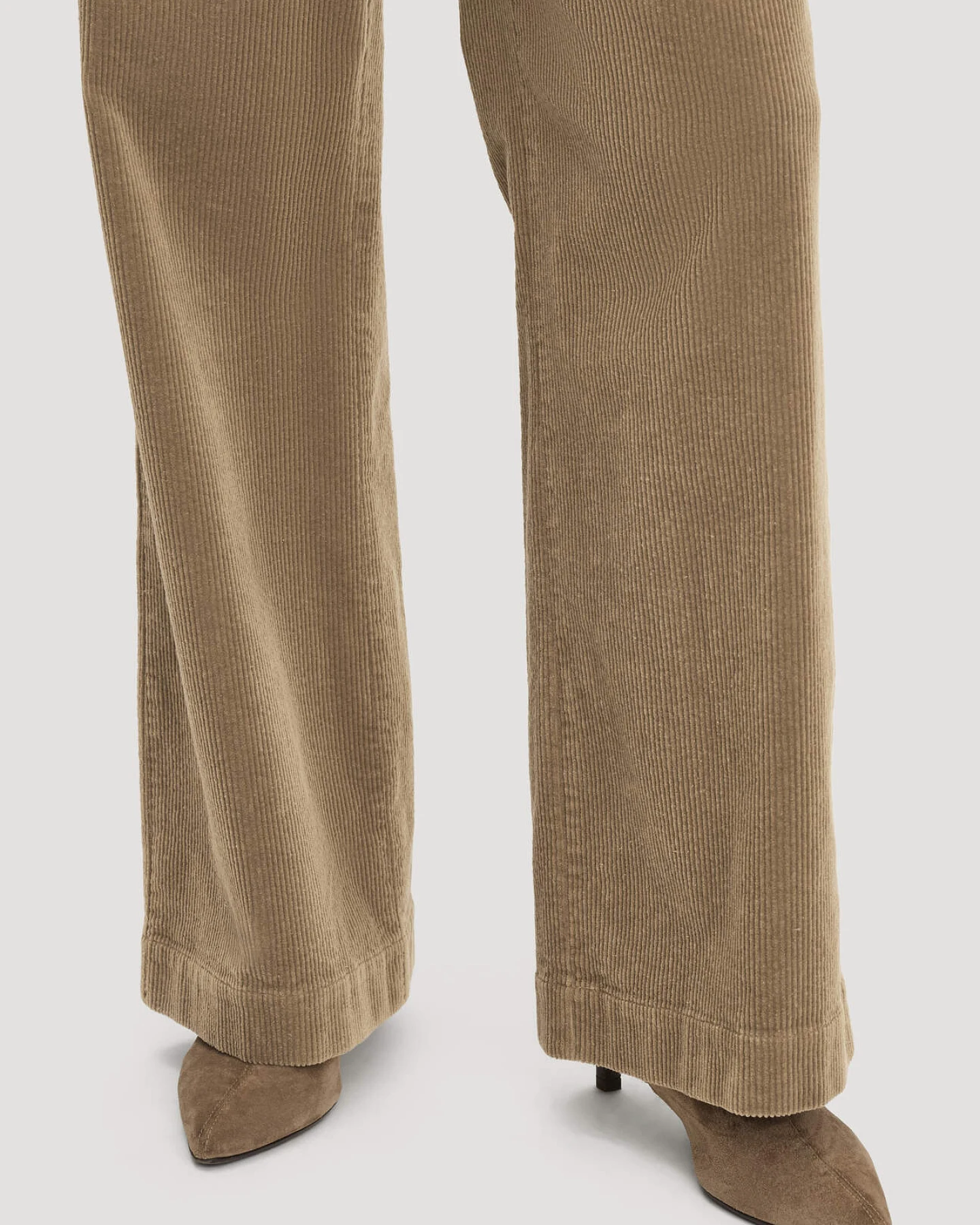 hessnatur Damen Cordhose Wide Leg Relaxed aus Bio-Baumwolle - braun - Größe 38 – Ansicht 3
