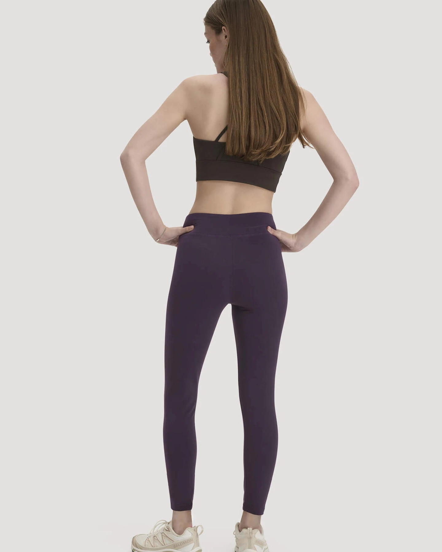 hessnatur Loungewear Leggings Medium Cut ACTIVE LIGHT aus Bio-Baumwolle - lila - Größe M/k – Ansicht 2
