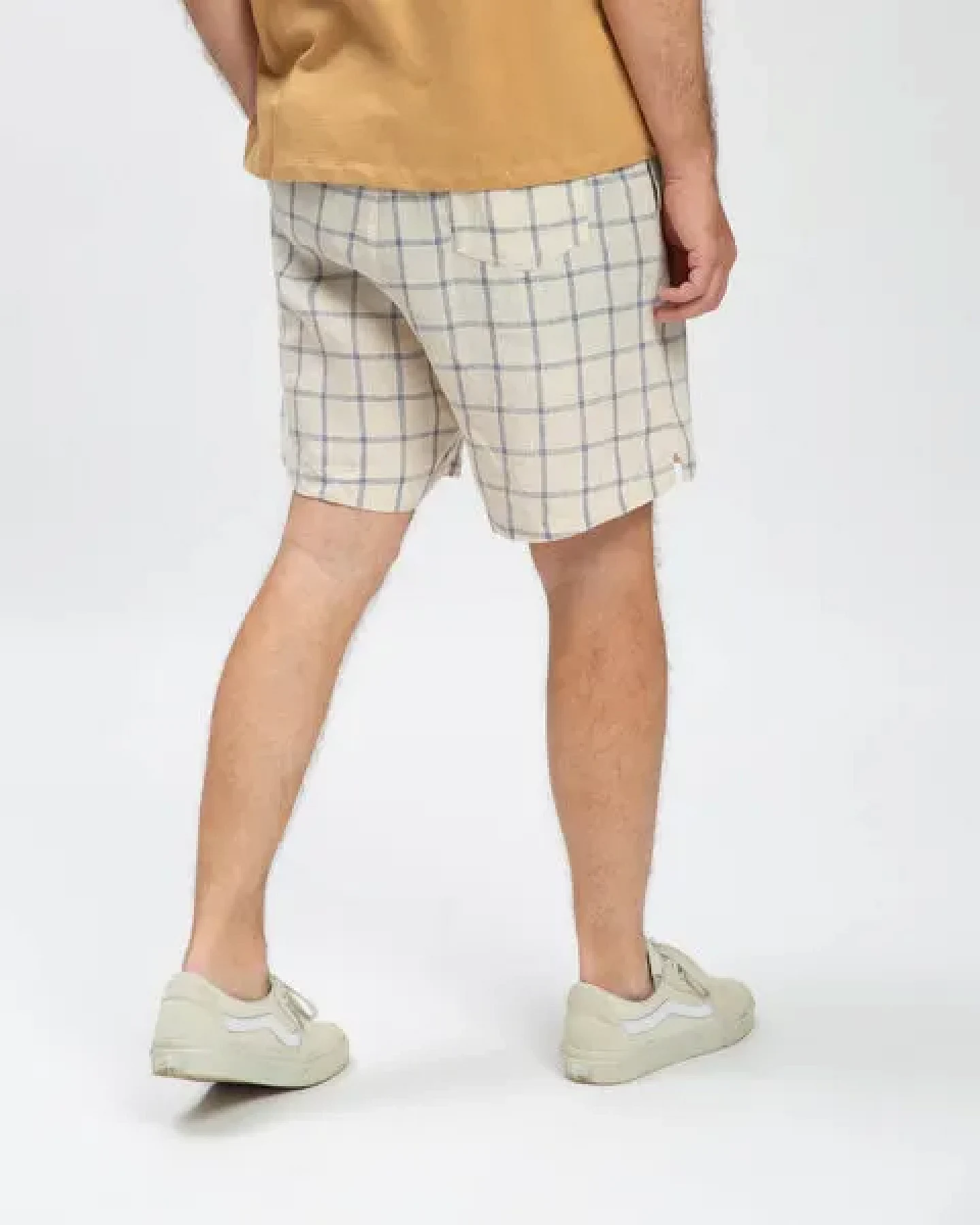 Matona Sommerliche kurze Hose aus Leinen für Männer / Linen Shorts – Ansicht 2