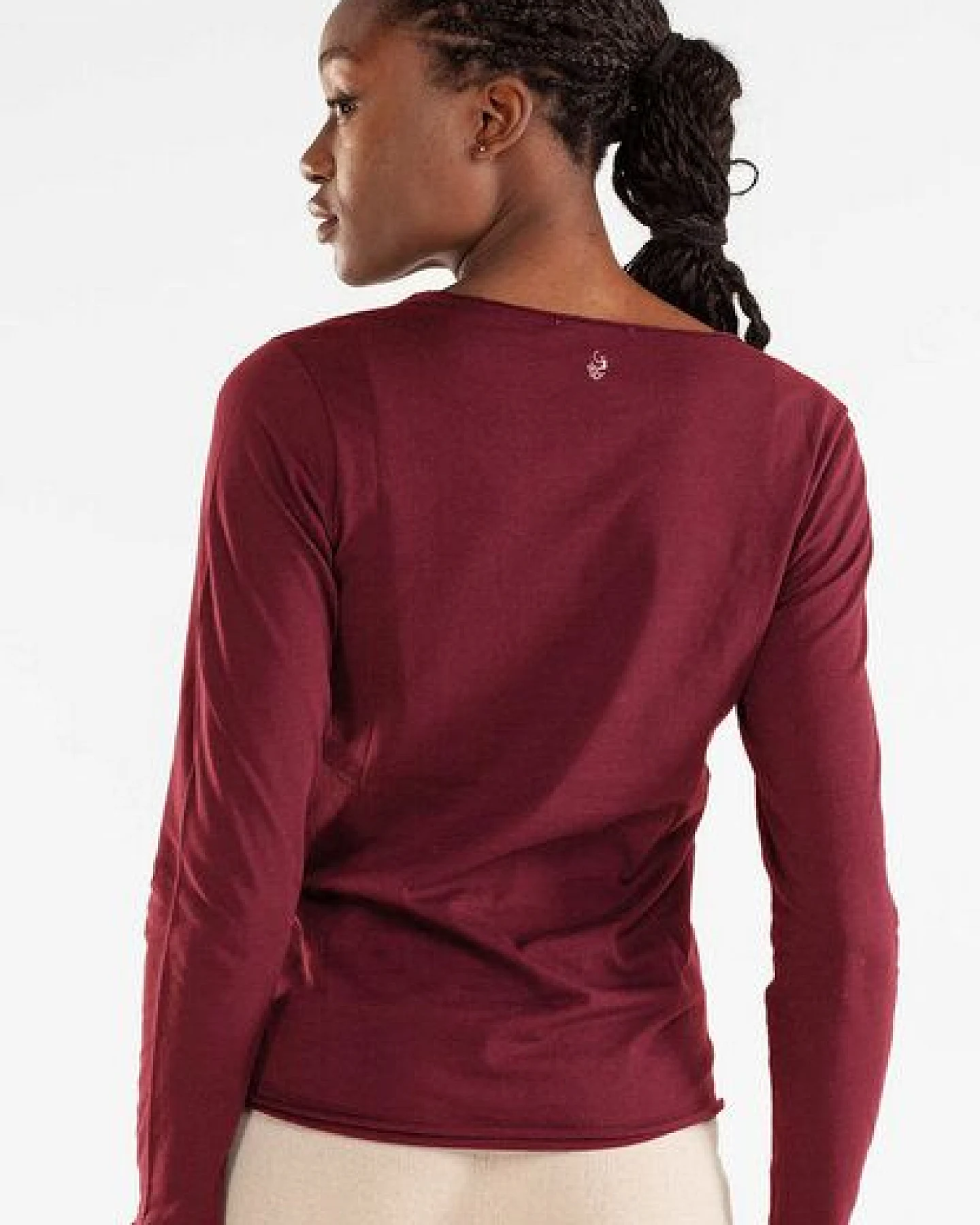 Alma & Lovis Smartes Langarmshirt aus Bio-Baumwolle – Ansicht 2