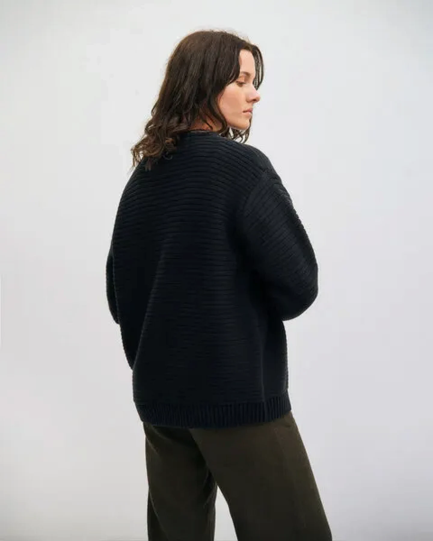 Rotholz Gerippter Strickpullover Bio Baumwolle – Ansicht 3